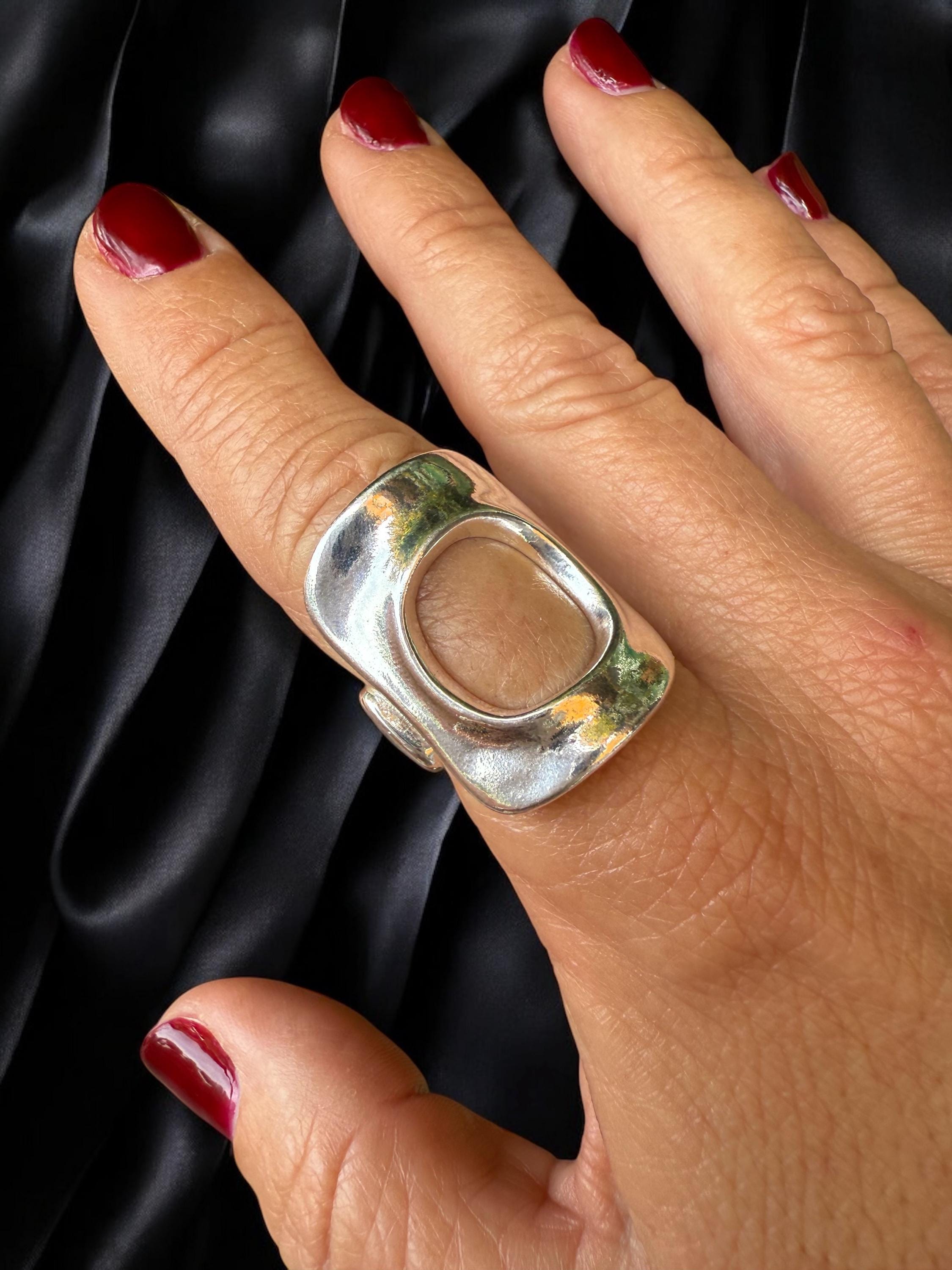 Statement Ring Chunky Silver Ring Gift For Birthday Gift Idea Bold Jewelry Silver Gift For Friend Gift For Mom Trendy uno de 50 style