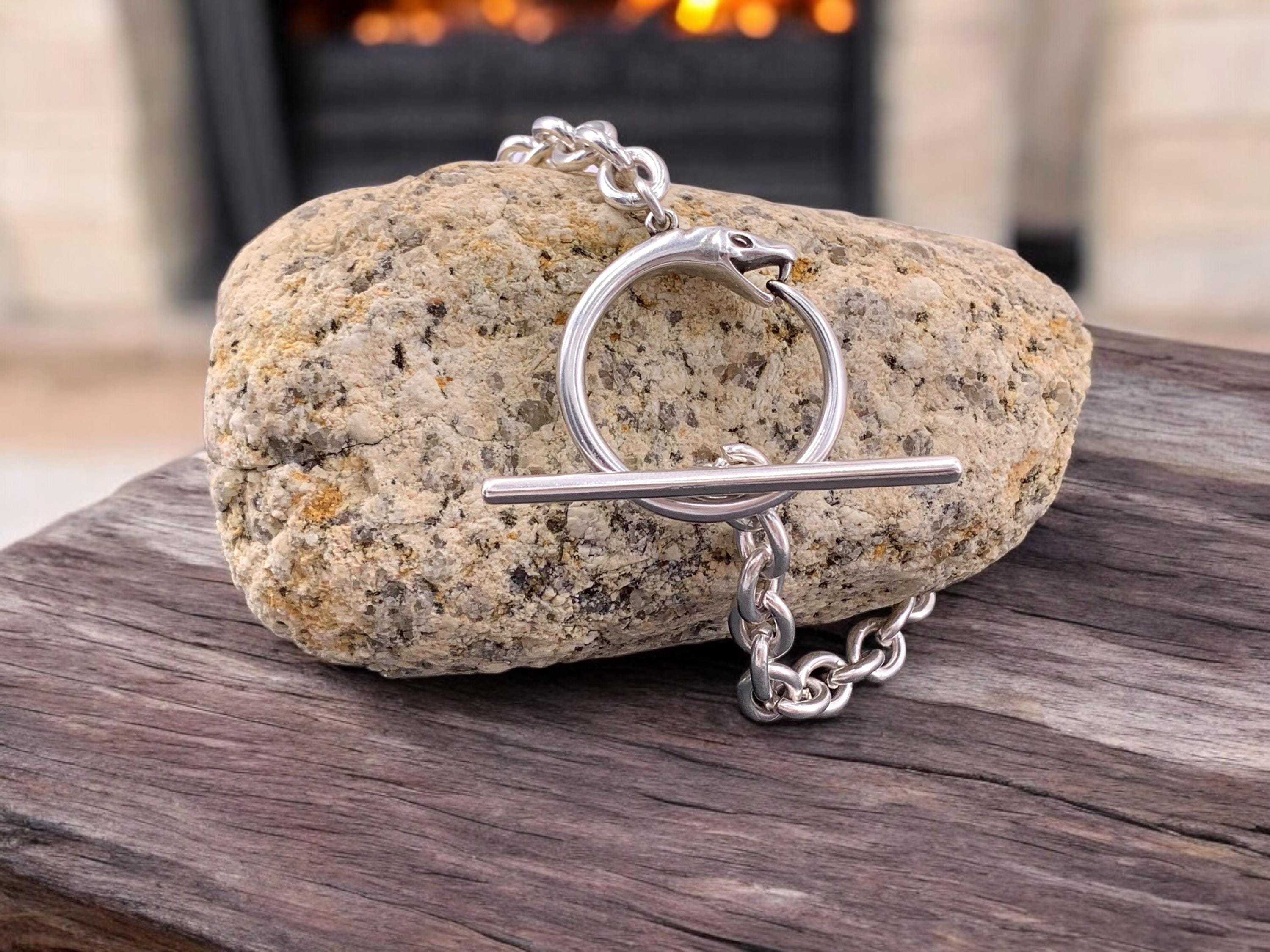 Statement chunky silver chain necklace with snake-shaped toggle clasp, bold chain toggle choker, bulky necklace, snake necklace, gift