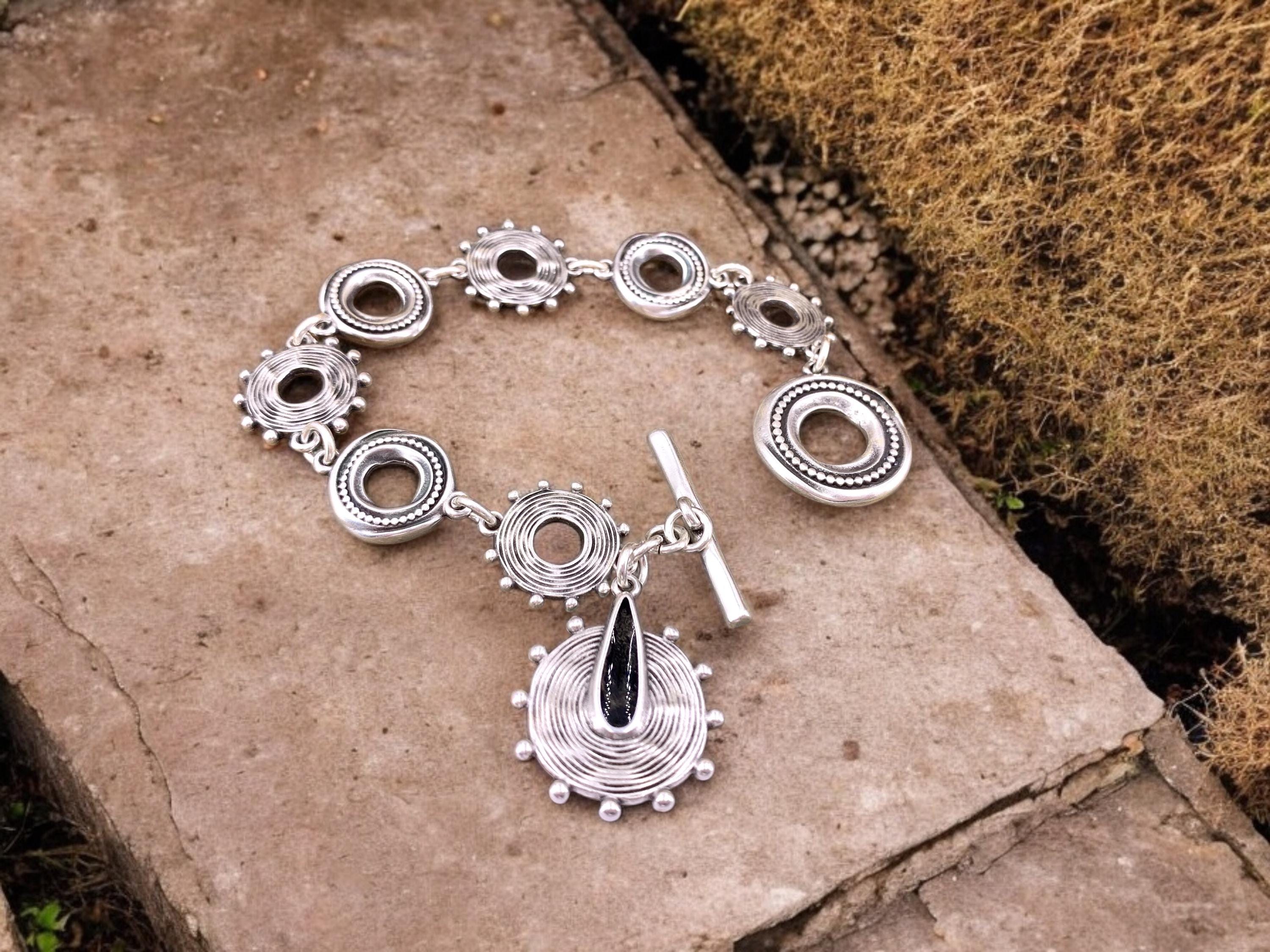 Tribal silver chain bracelet with toggle clasps and charms, ethnic bracelets, rolo chain silver bracelet, uno de 50 style, bohemian bracele