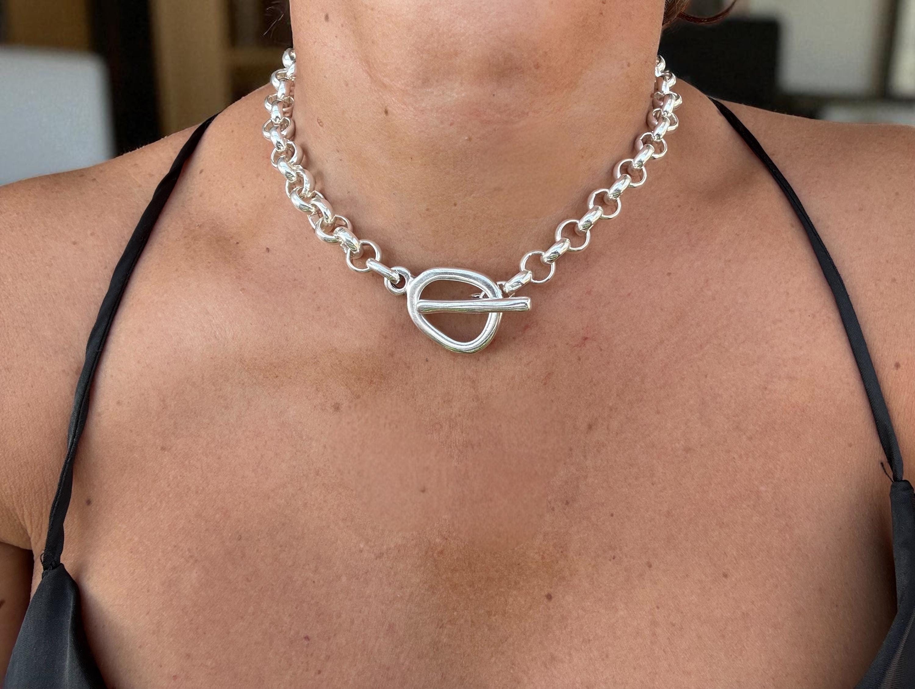 Chunky Silver Rolo Chain Choker Necklace – Bold Silver-Plated Statement Jewelry with Toggle Clasp -