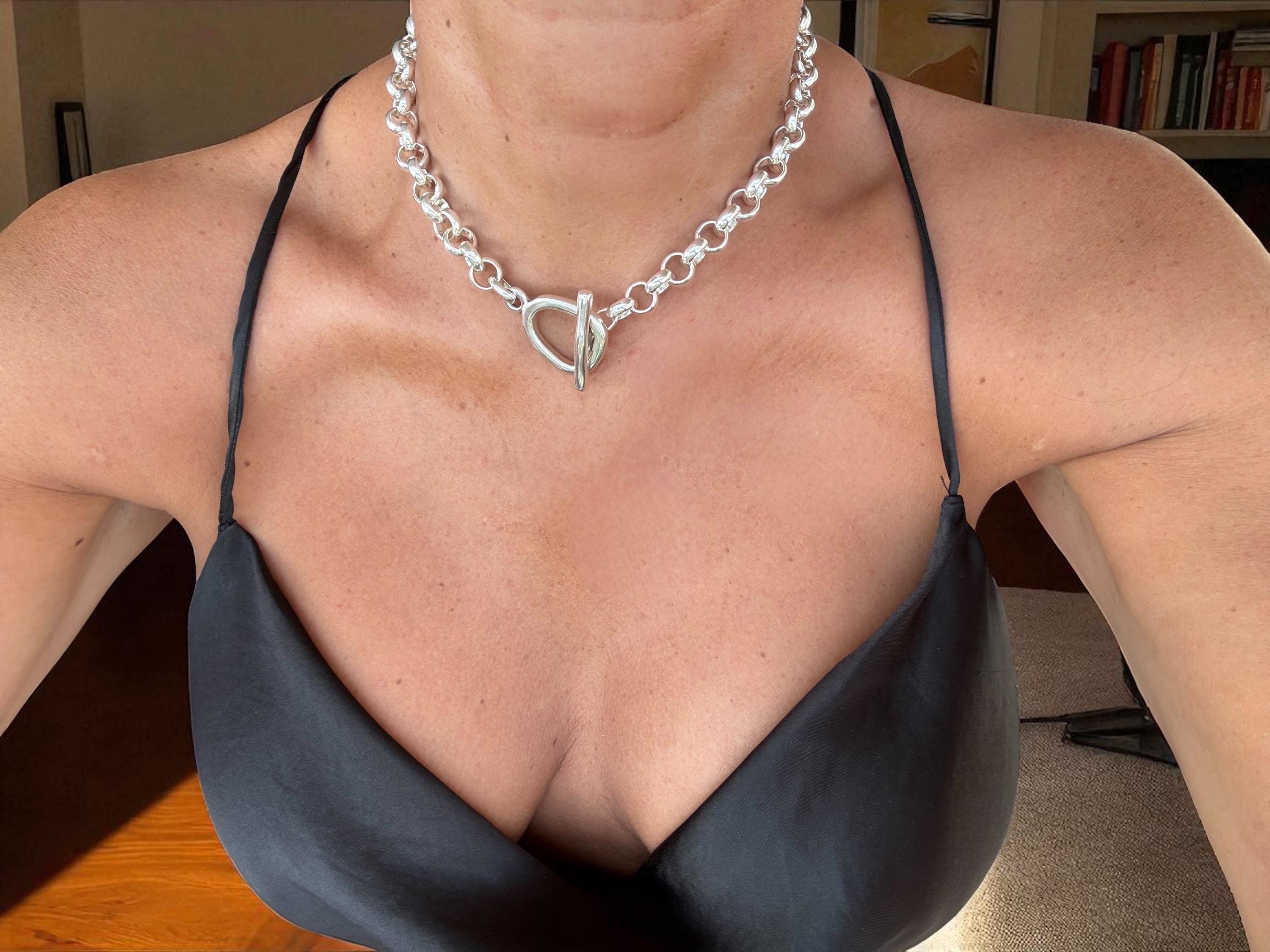 Chunky Silver Rolo Chain Choker Necklace – Bold Silver-Plated Statement Jewelry with Toggle Clasp -