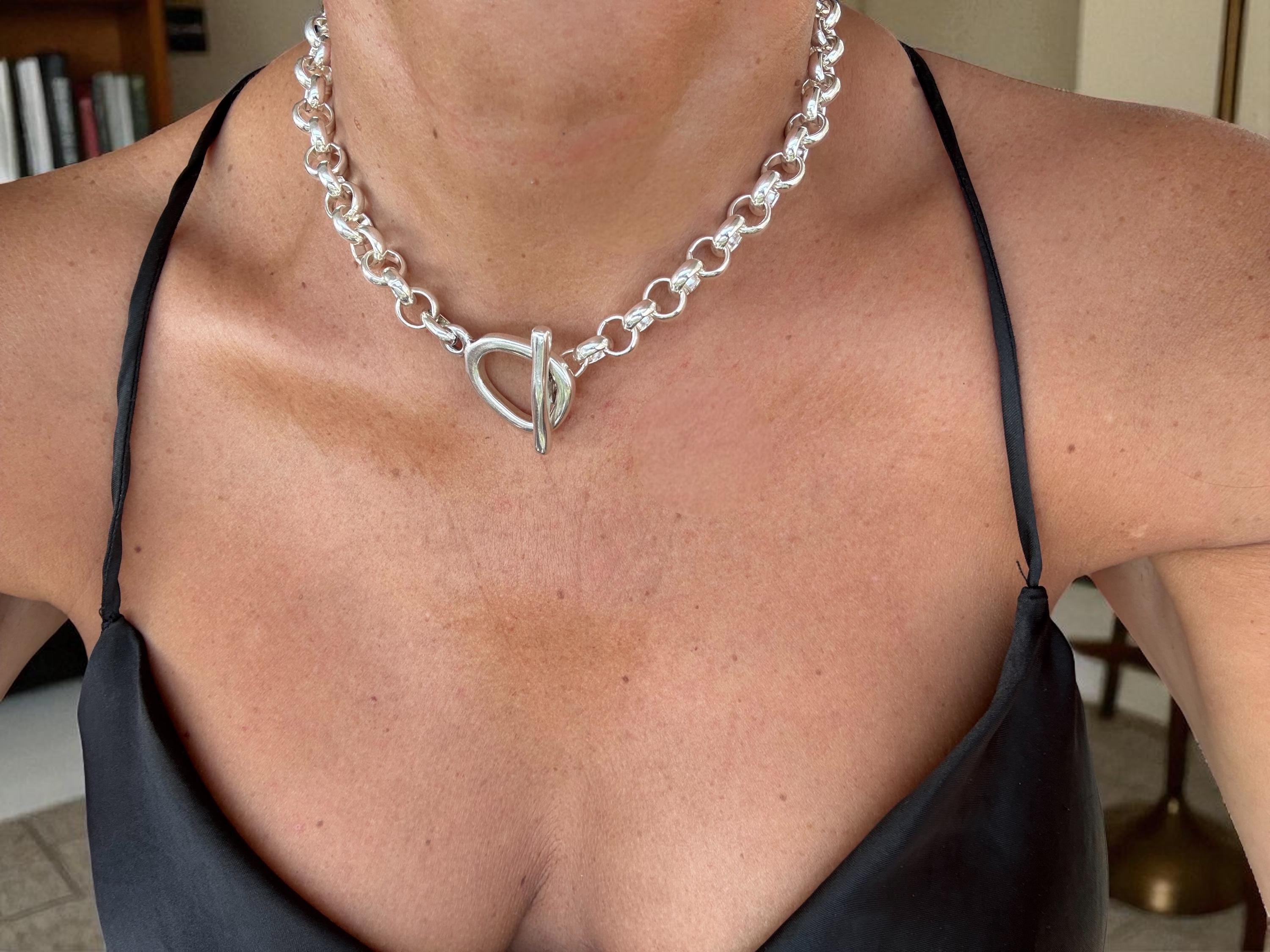 Chunky Silver Rolo Chain Choker Necklace – Bold Silver-Plated Statement Jewelry with Toggle Clasp -