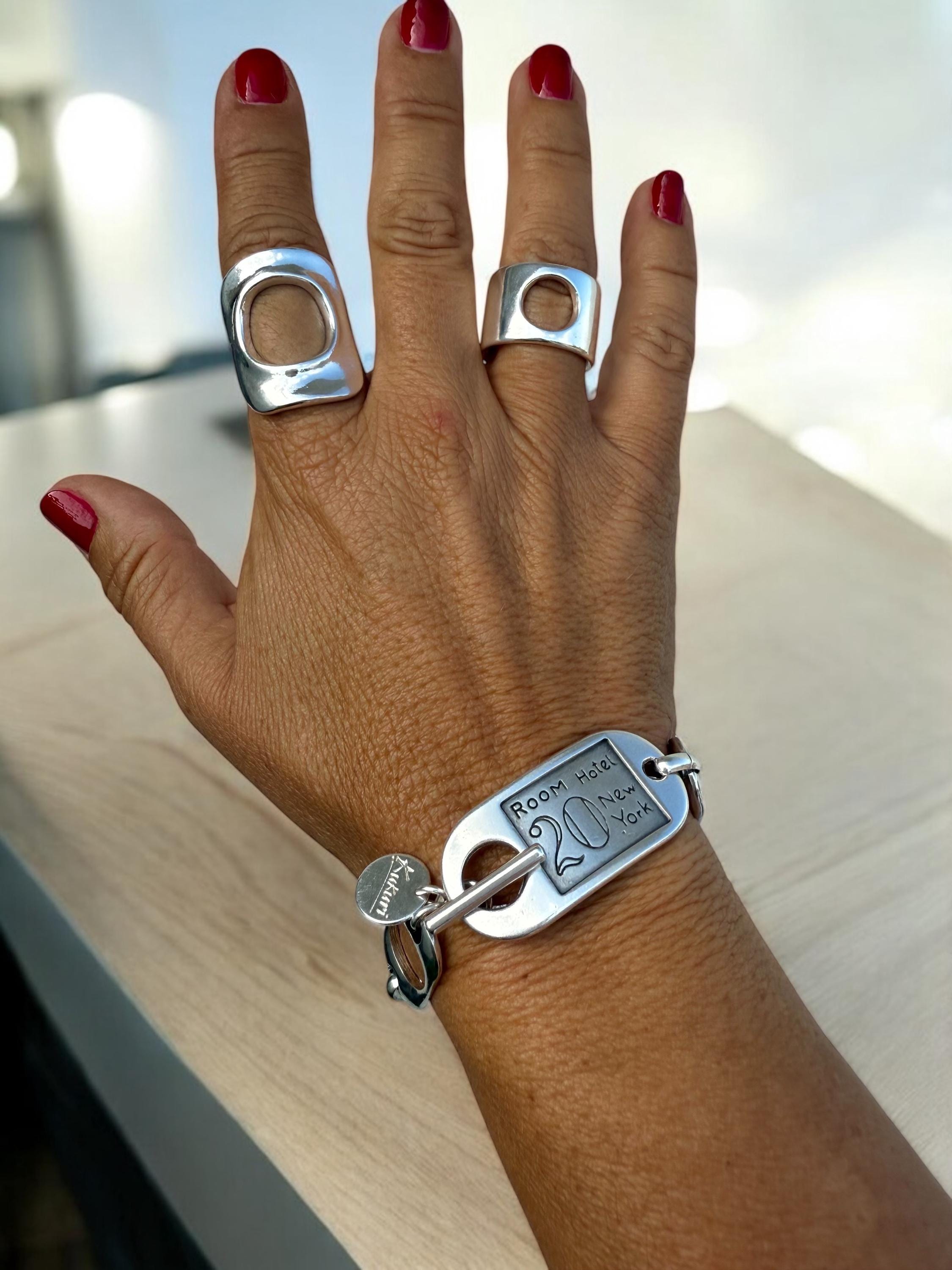 Chunky Silver Chain Bracelet with ID Toggle Clasp – Wide Voluminous Links – Made to Measure – Bold Statement Jewelry for Women