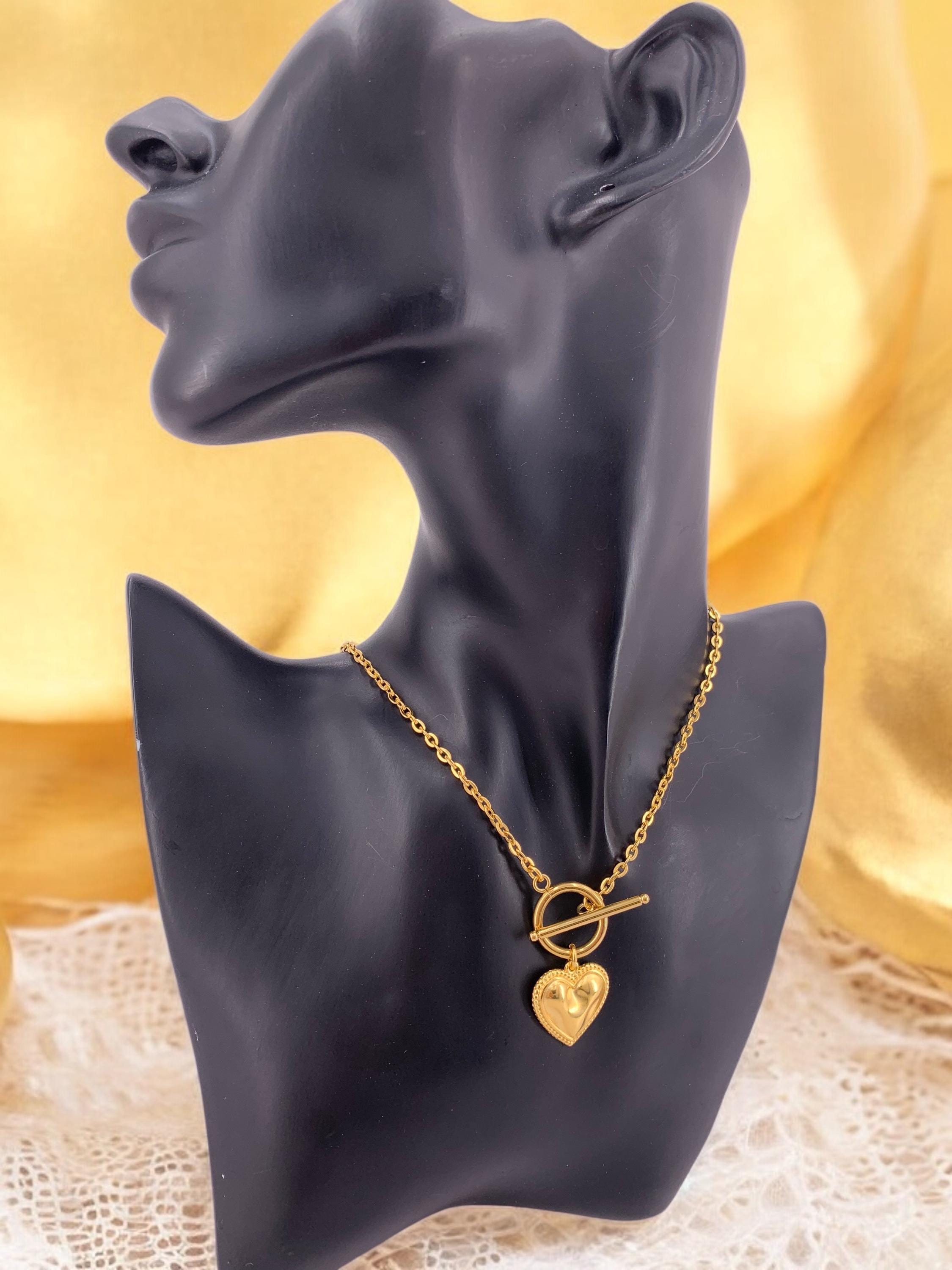 Gold hammered heart pendant toggle necklace, gold dainty necklace, bohemian necklace, gift for women, uno de 50 style, gold jewelry