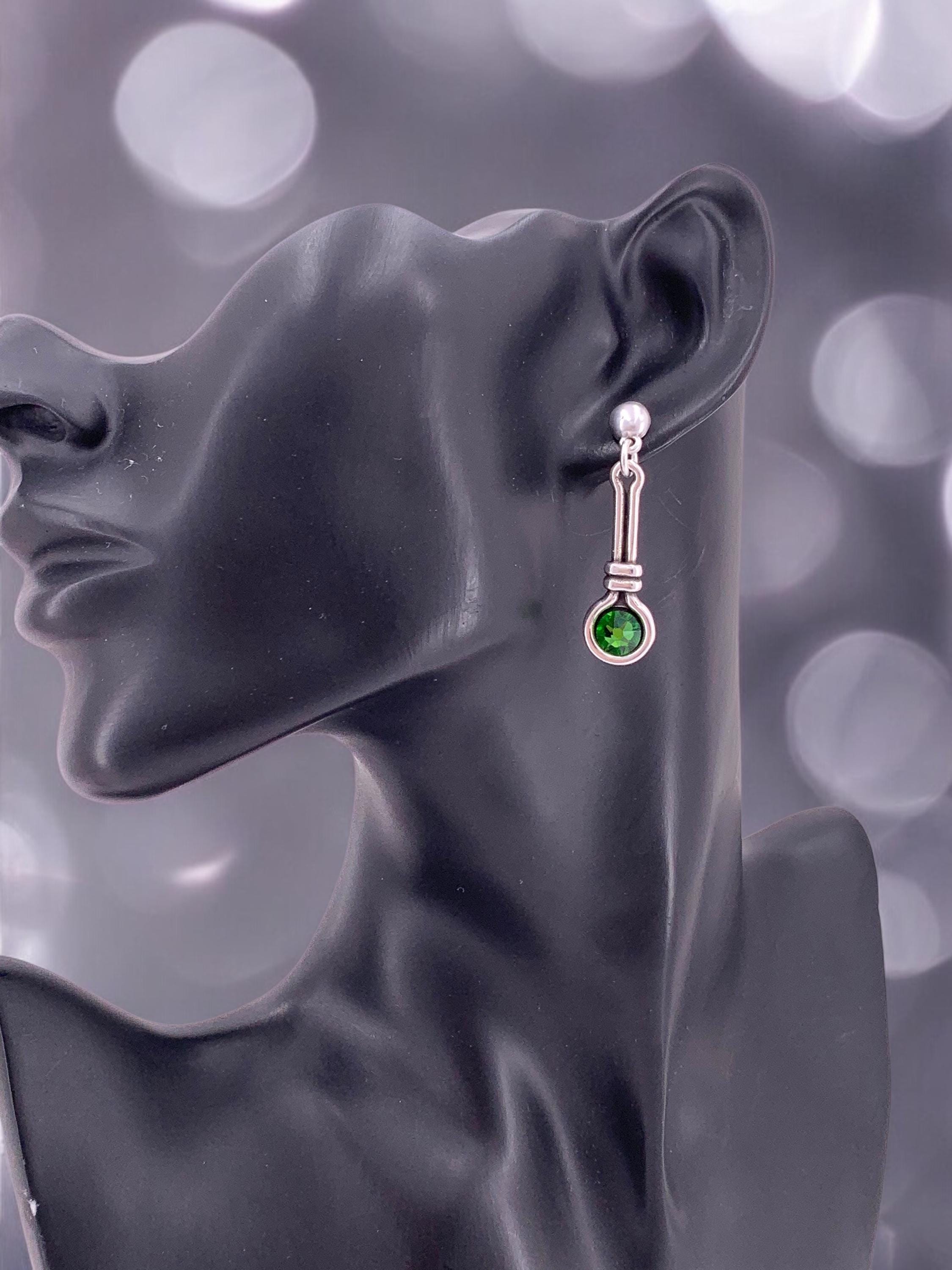 Silver dangling earrings with Swarovski crystal, stunning medium size earring, dangle earrings, uno de 50 style, valentines gift for her