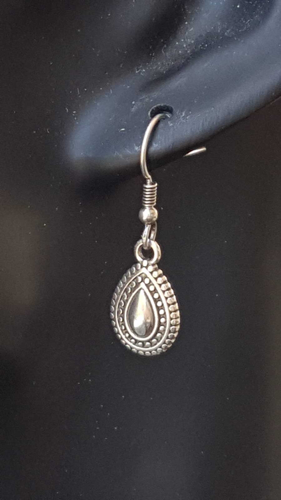 Silver dangling teardrop earrings, silver dangle earrings, turkish earrings, tribal earrings, ethnic Earrings, earrings