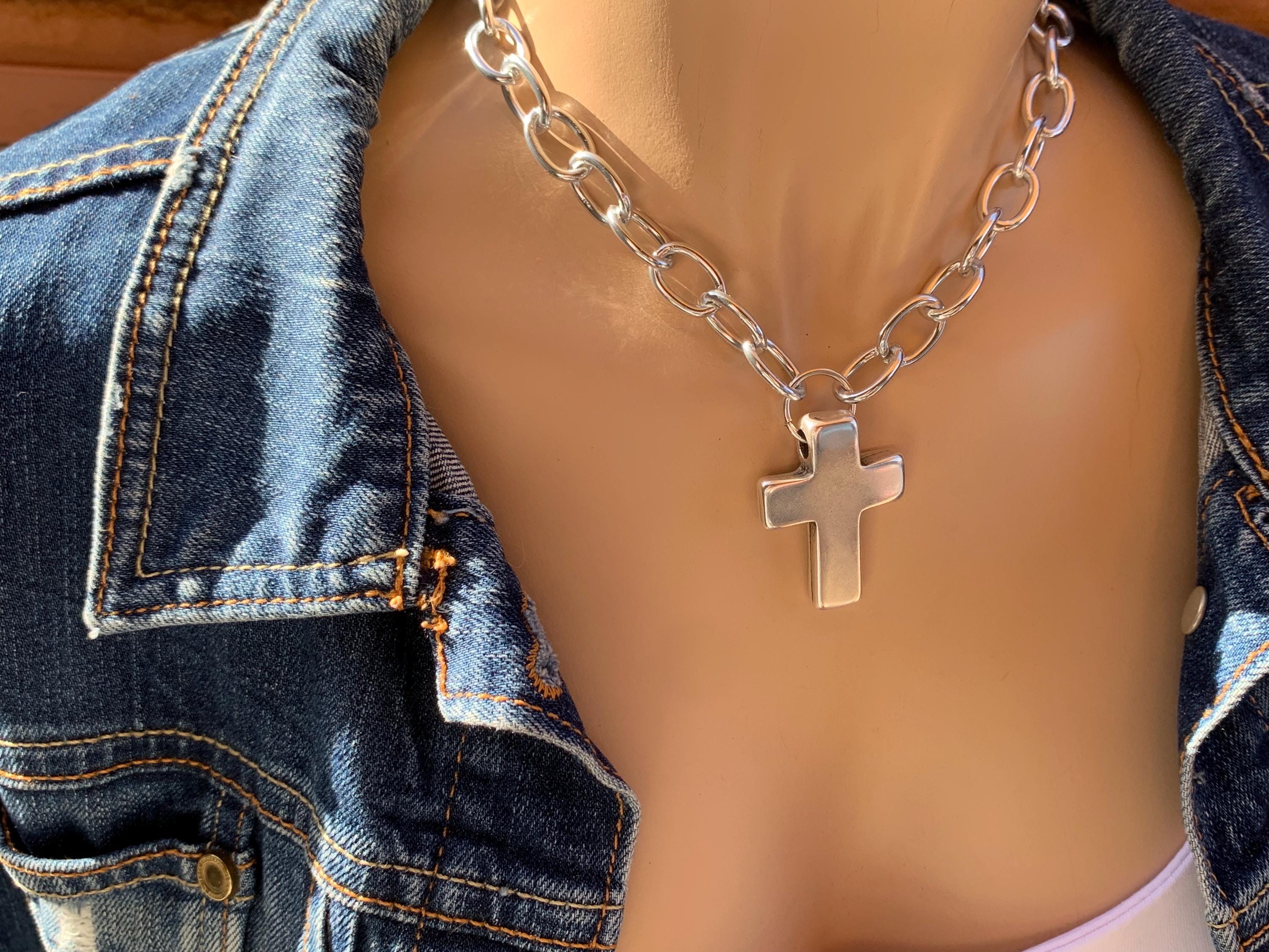 Chunky Aluminum Chain Necklace: Silver Cross Pendant, Lightweight Bold Statement