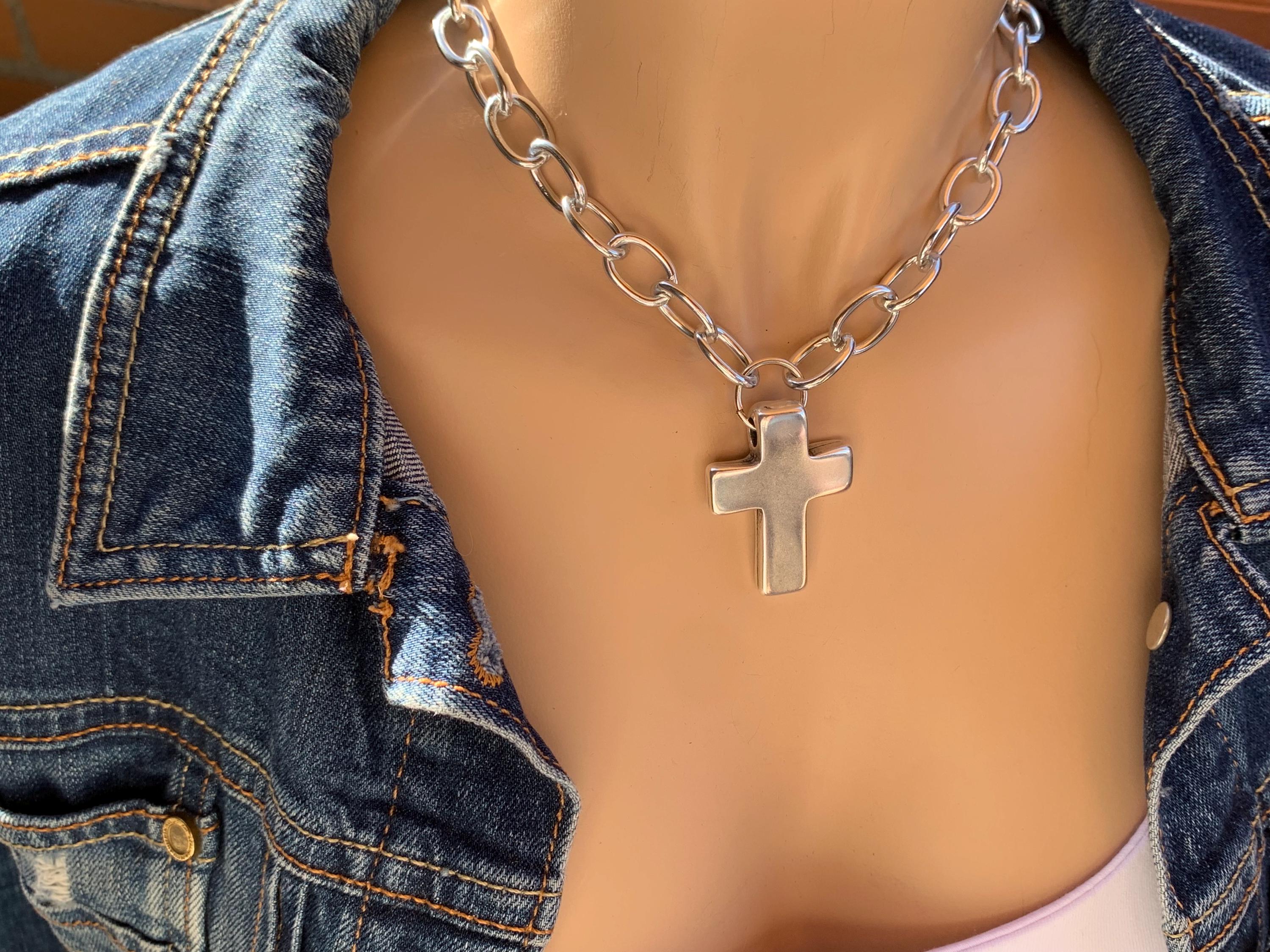 Chunky Aluminum Chain Necklace: Silver Cross Pendant, Lightweight Bold Statement