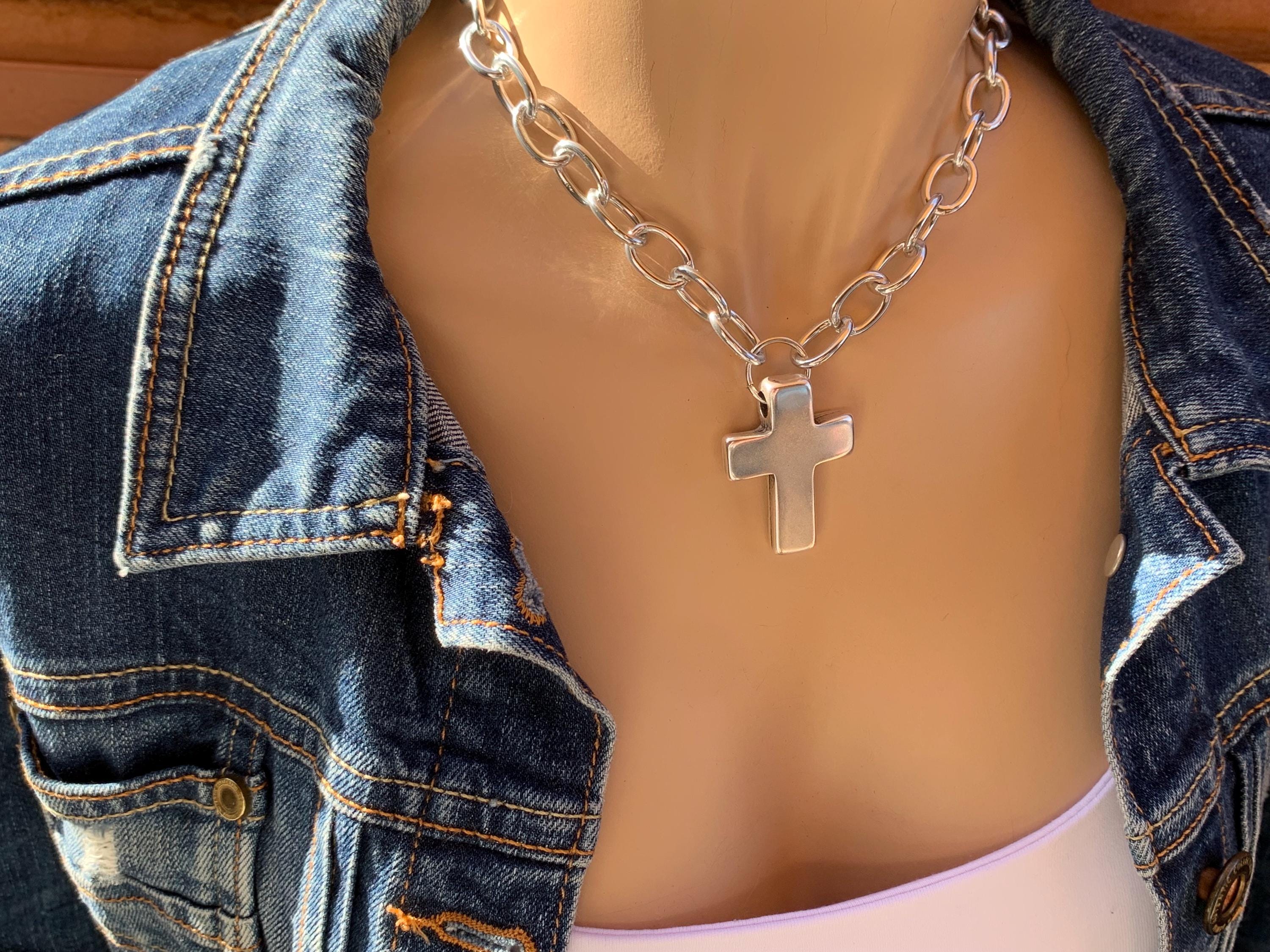 Chunky Aluminum Chain Necklace: Silver Cross Pendant, Lightweight Bold Statement