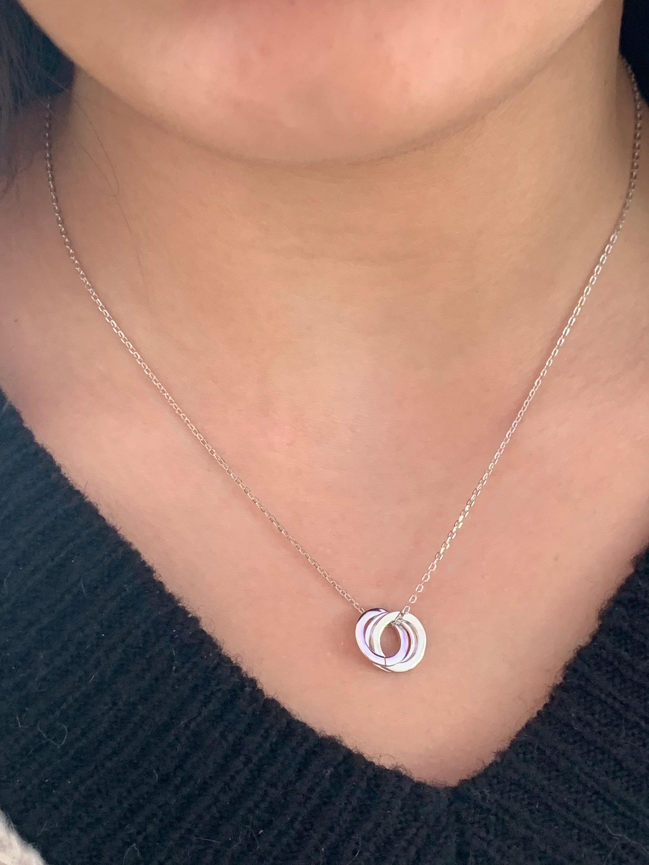 Minimalist Sterling Silver Necklace – Dainty 925 Chain with Interlocking Rings pendant – Everyday Fine Choker - 80s vintage fine choker