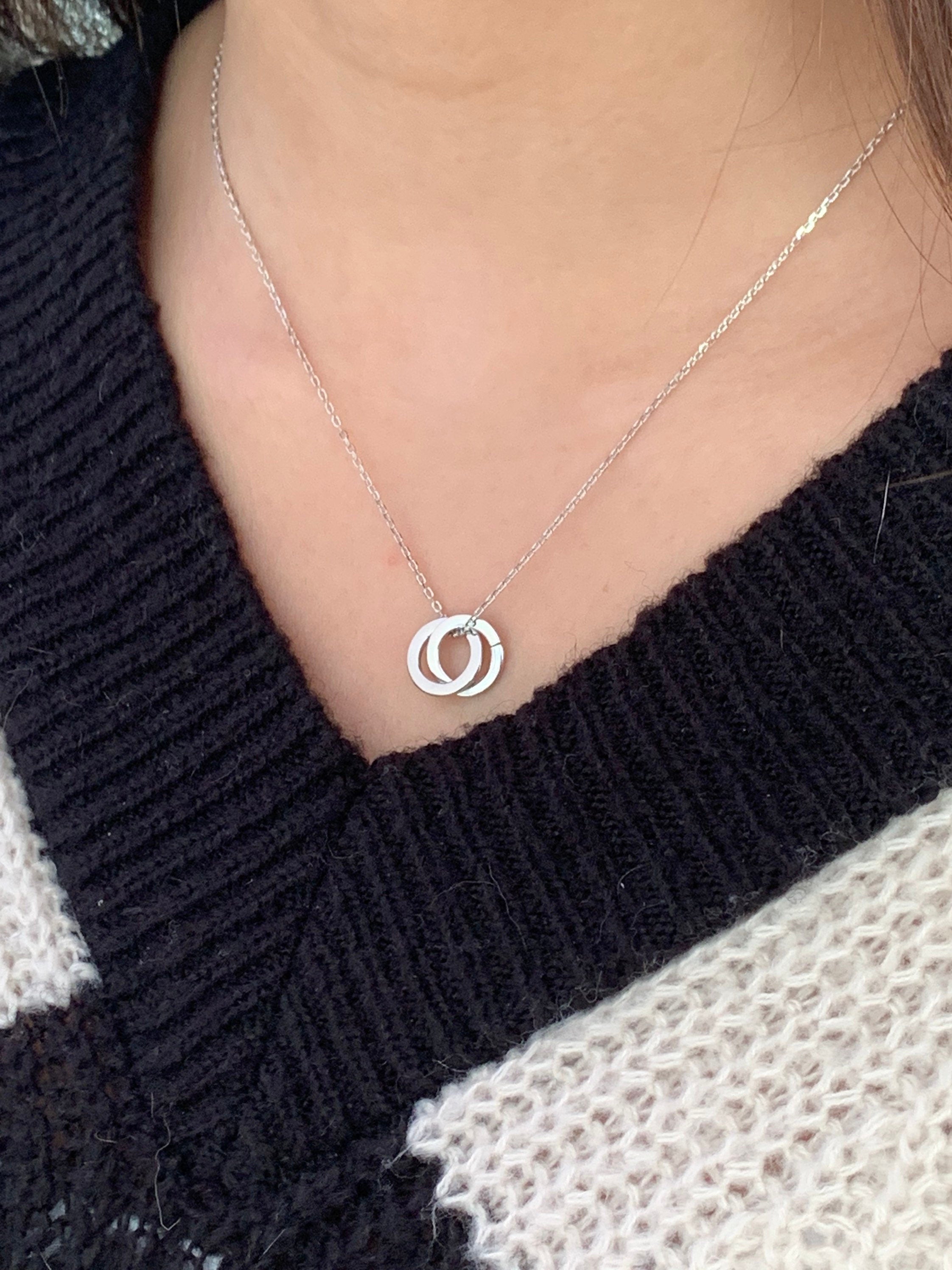 Minimalist Sterling Silver Necklace – Dainty 925 Chain with Interlocking Rings pendant – Everyday Fine Choker - 80s vintage fine choker