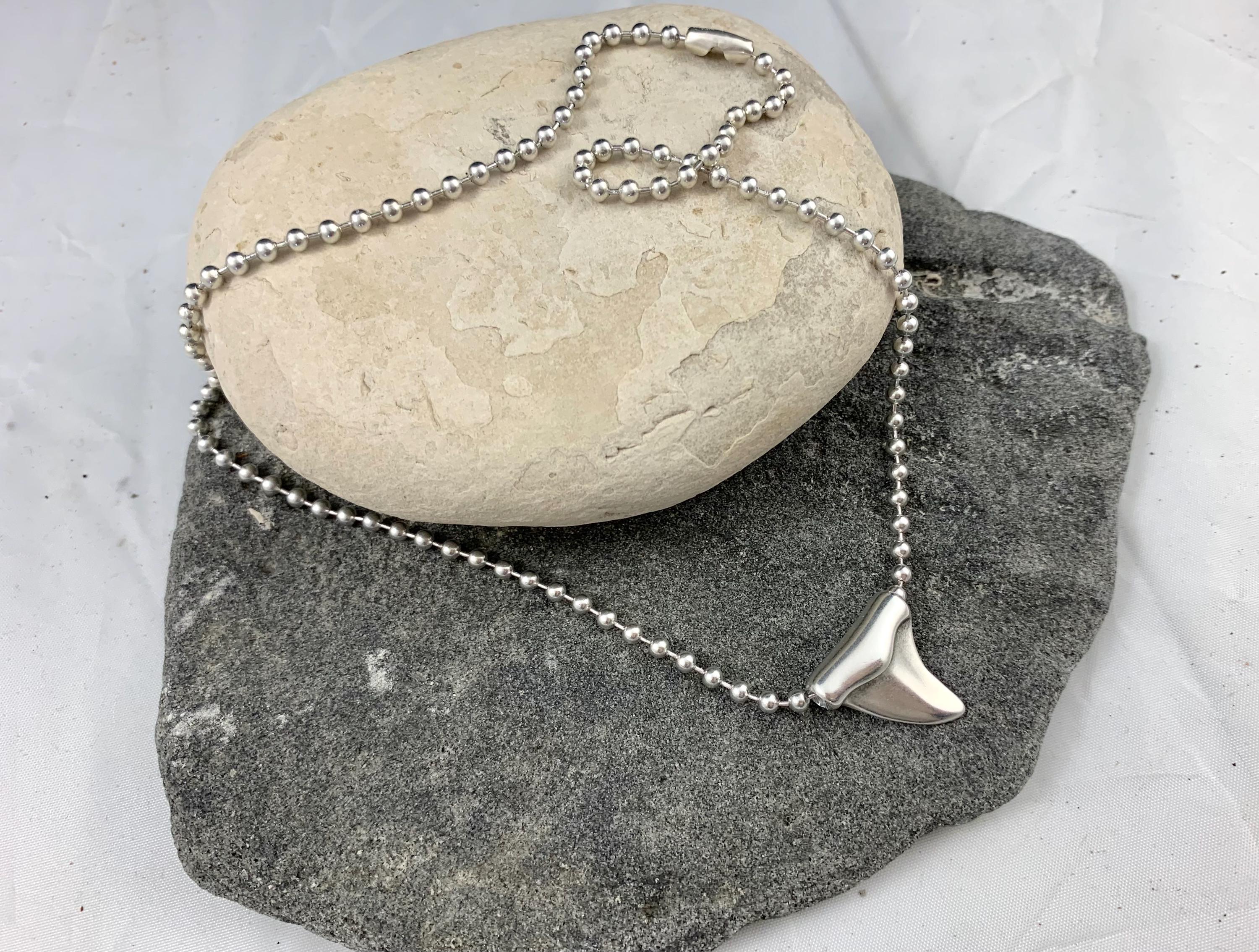 Silver balls chain necklace with shark tooh pendant, silver unisex necklace, surfers necklace, gift for him, boho men jewelry,