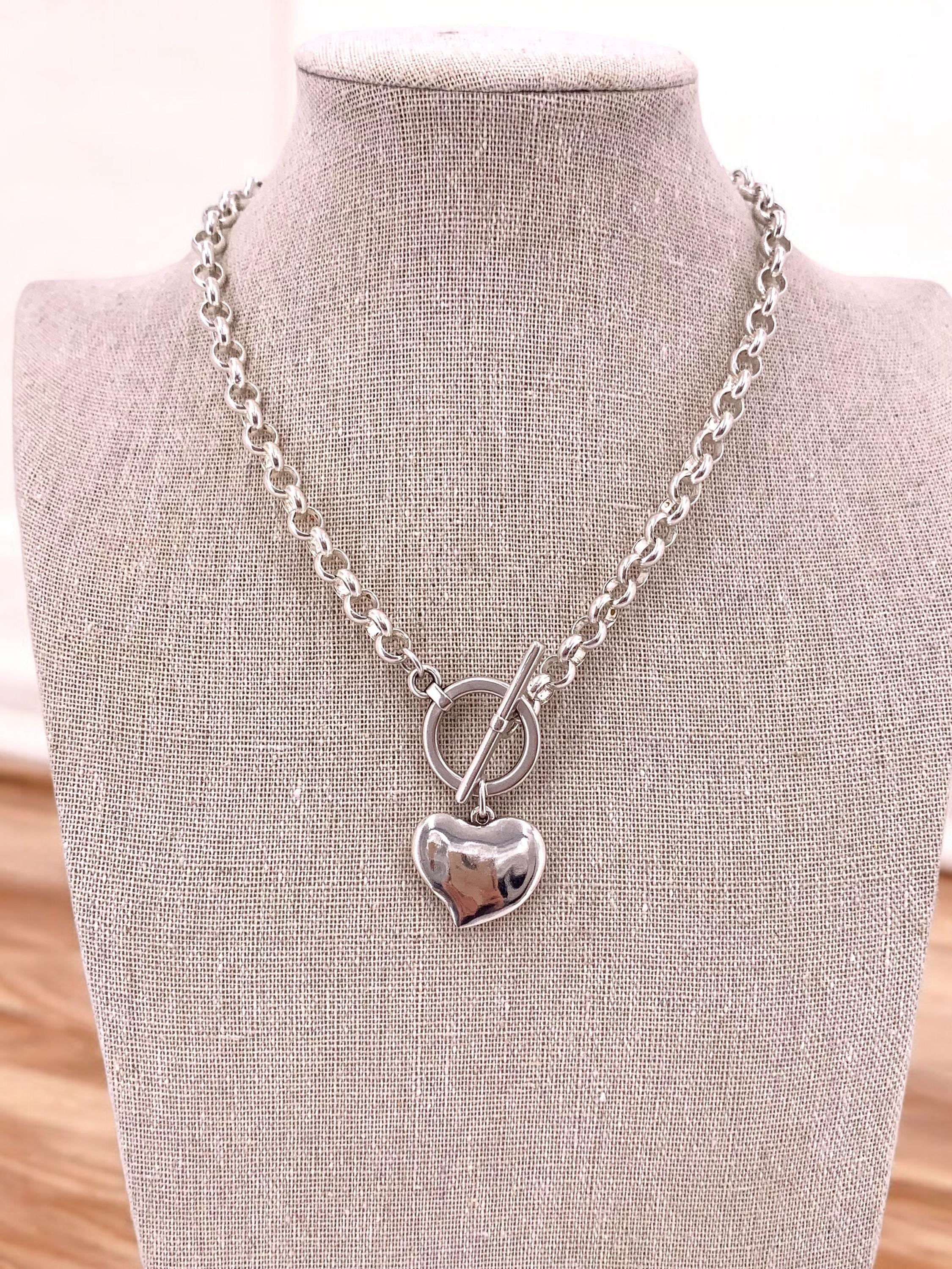 chunky silver necklace for women, toggle clasp silver chain necklace, heart choker, rolo chain necklace, T clasp necklace, heart pendant