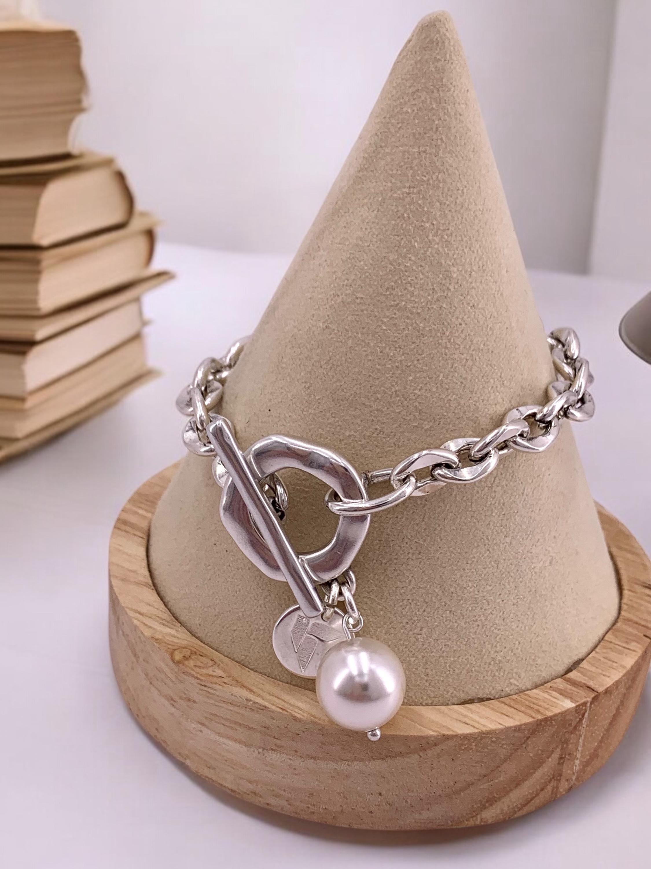 Chunky silver chain toggle bracelet with Swarovski cristal Pearl, statement thick bracelet, uno de 50 Style, bold bracelet, bulky bracelet,