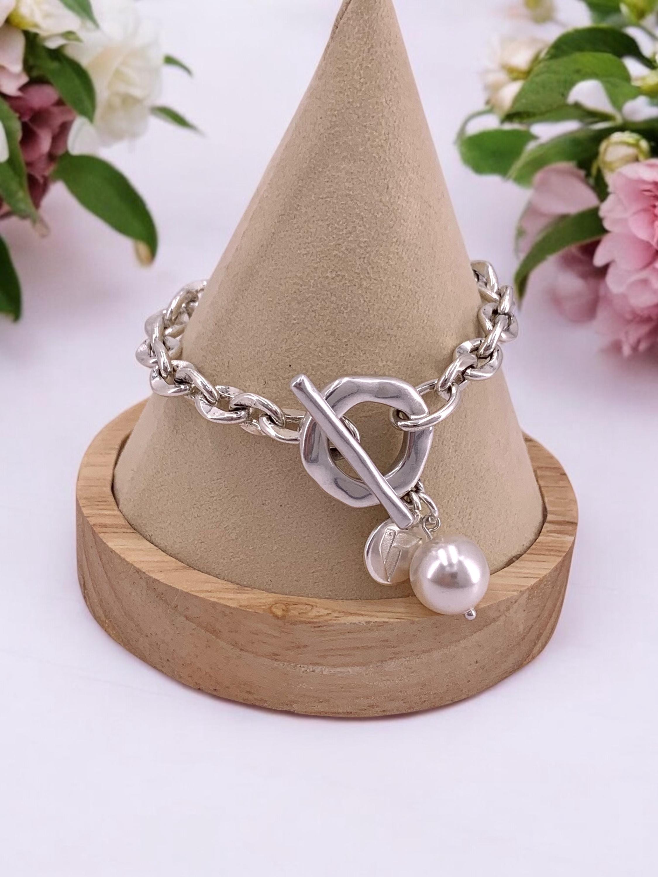 Chunky silver chain toggle bracelet with Swarovski cristal Pearl, statement thick bracelet, uno de 50 Style, bold bracelet, bulky bracelet,