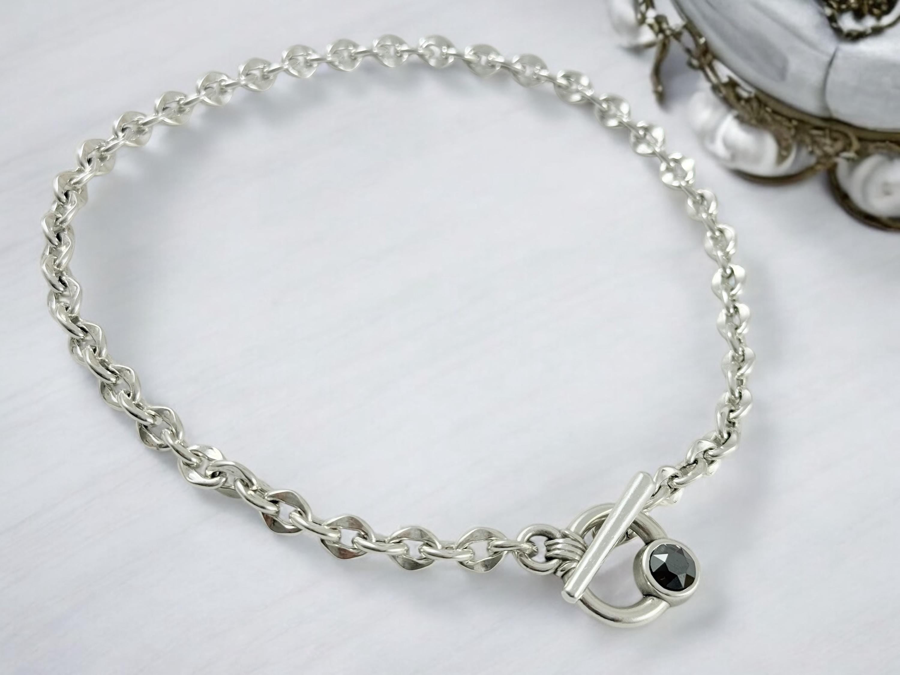 Silver chunky toggle necklace, chain necklace with Swarovski crystal, gift for her, uno de 50 style, bold chain choker