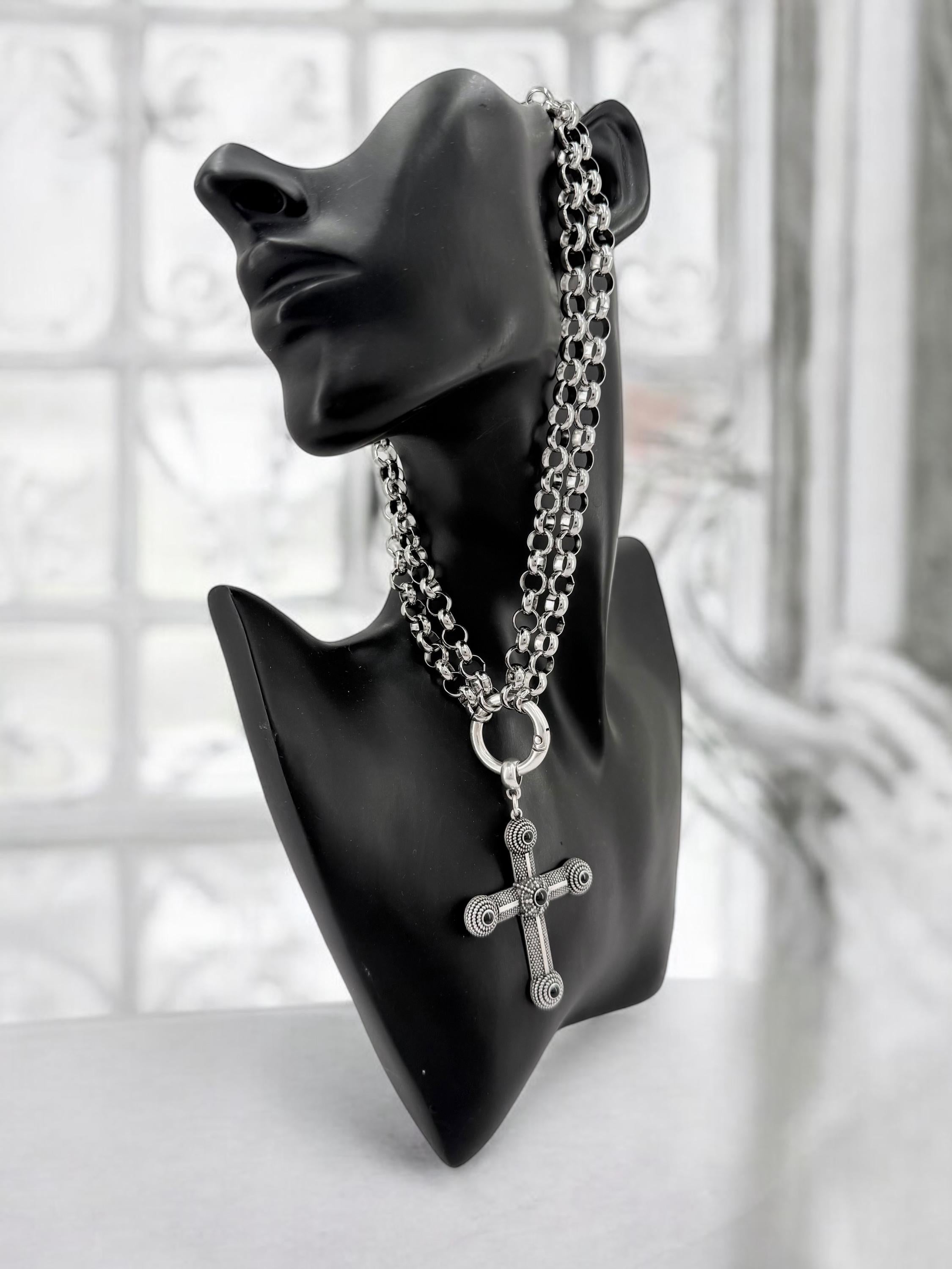 Double Strand Rock Choker with Cross Pendant – Black Enamel Details – Antique Silver Unisex Necklace – Bold Stainless Steel Chain – Handmade