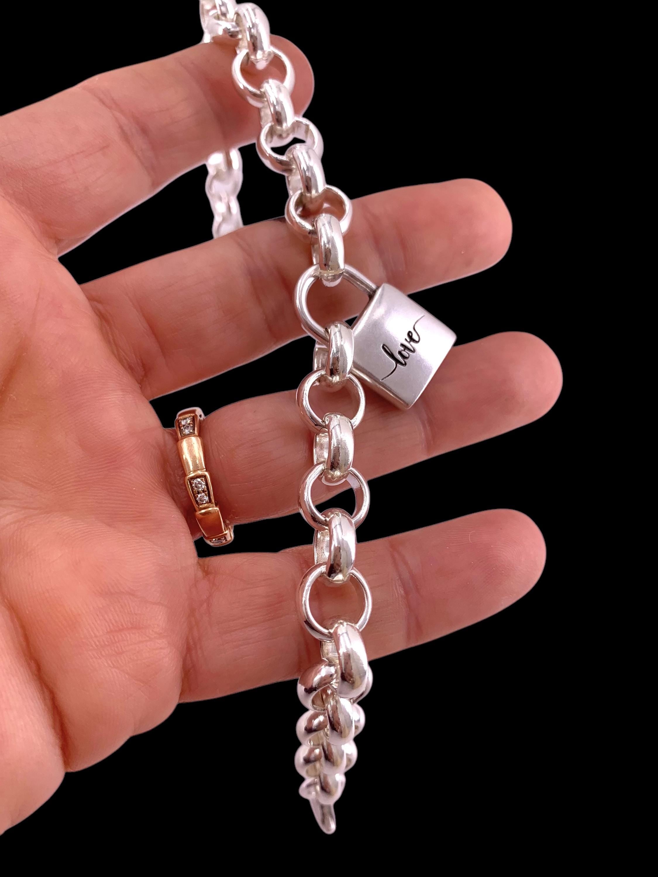 Chunky Silver chain bracelet with padlock, bold link rolo bracelet, heavyweight chain bracelet, voluminous bracelet, uno de 50 style, gift