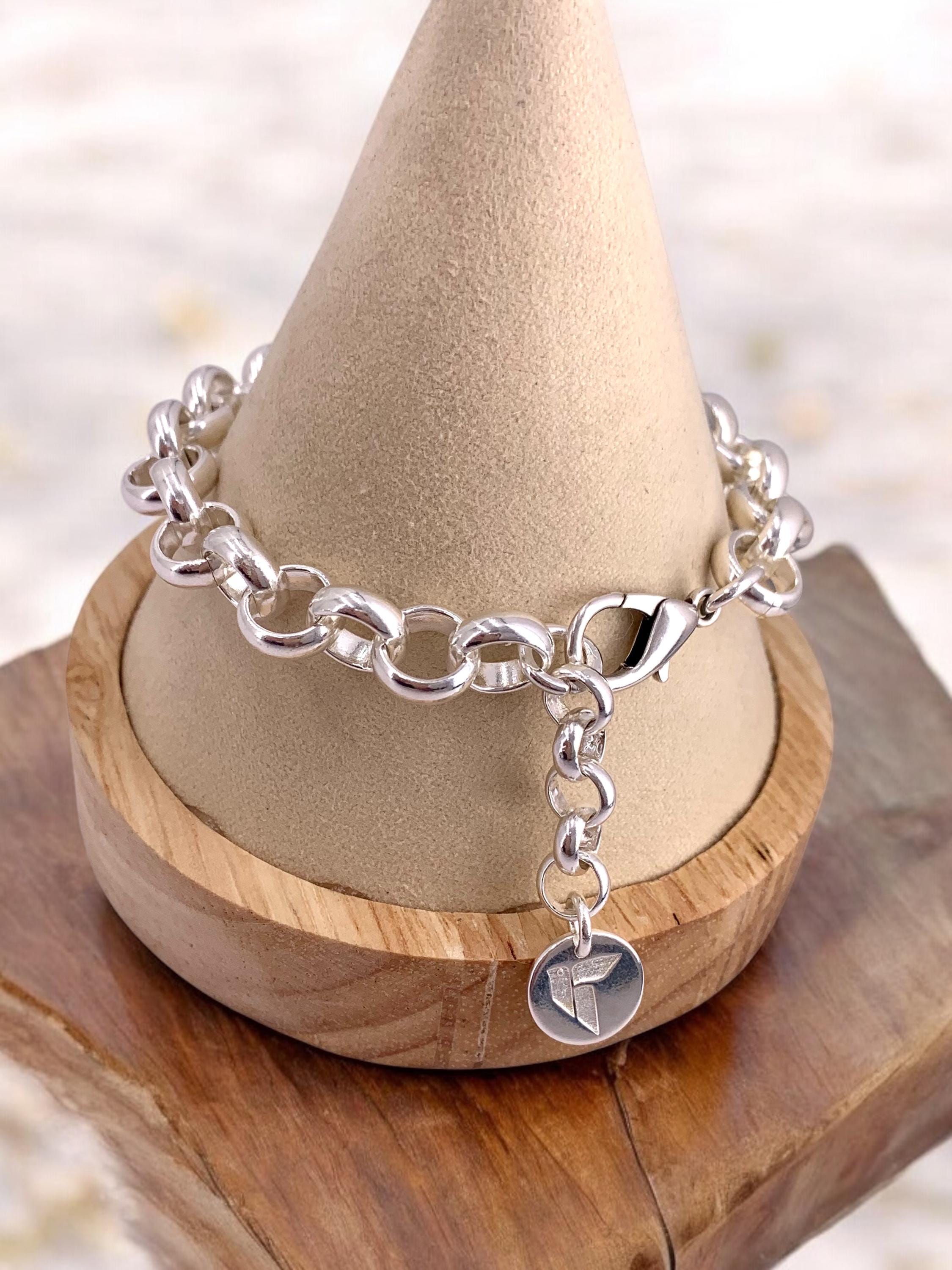 Chunky Silver chain bracelet with padlock, bold link rolo bracelet, heavyweight chain bracelet, voluminous bracelet, uno de 50 style, gift