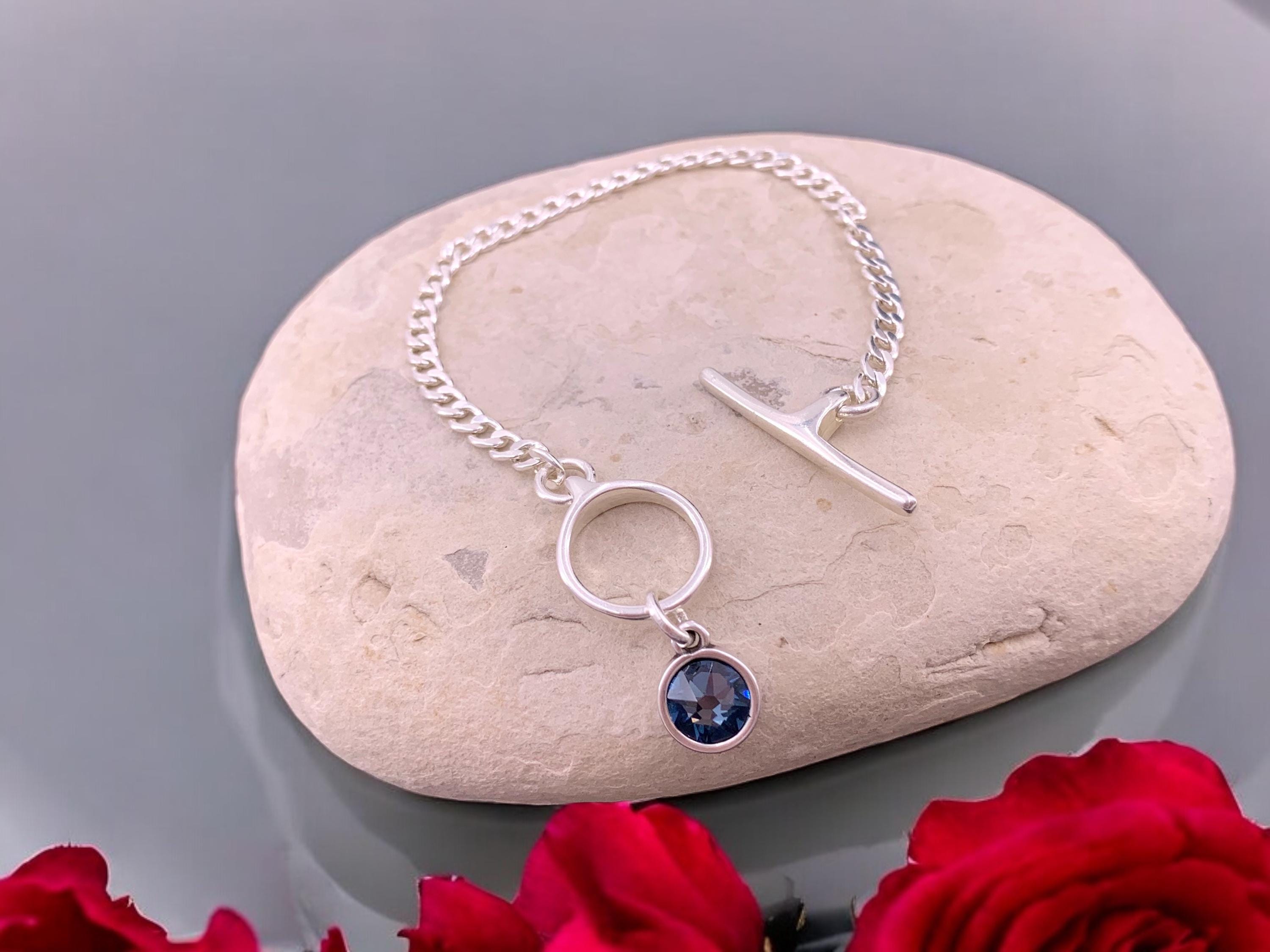 Delicate silver chain bracelets with togglee clasp and Swarovski crystal charm, Christmas present, uno de 50 style, fine chain bracelet