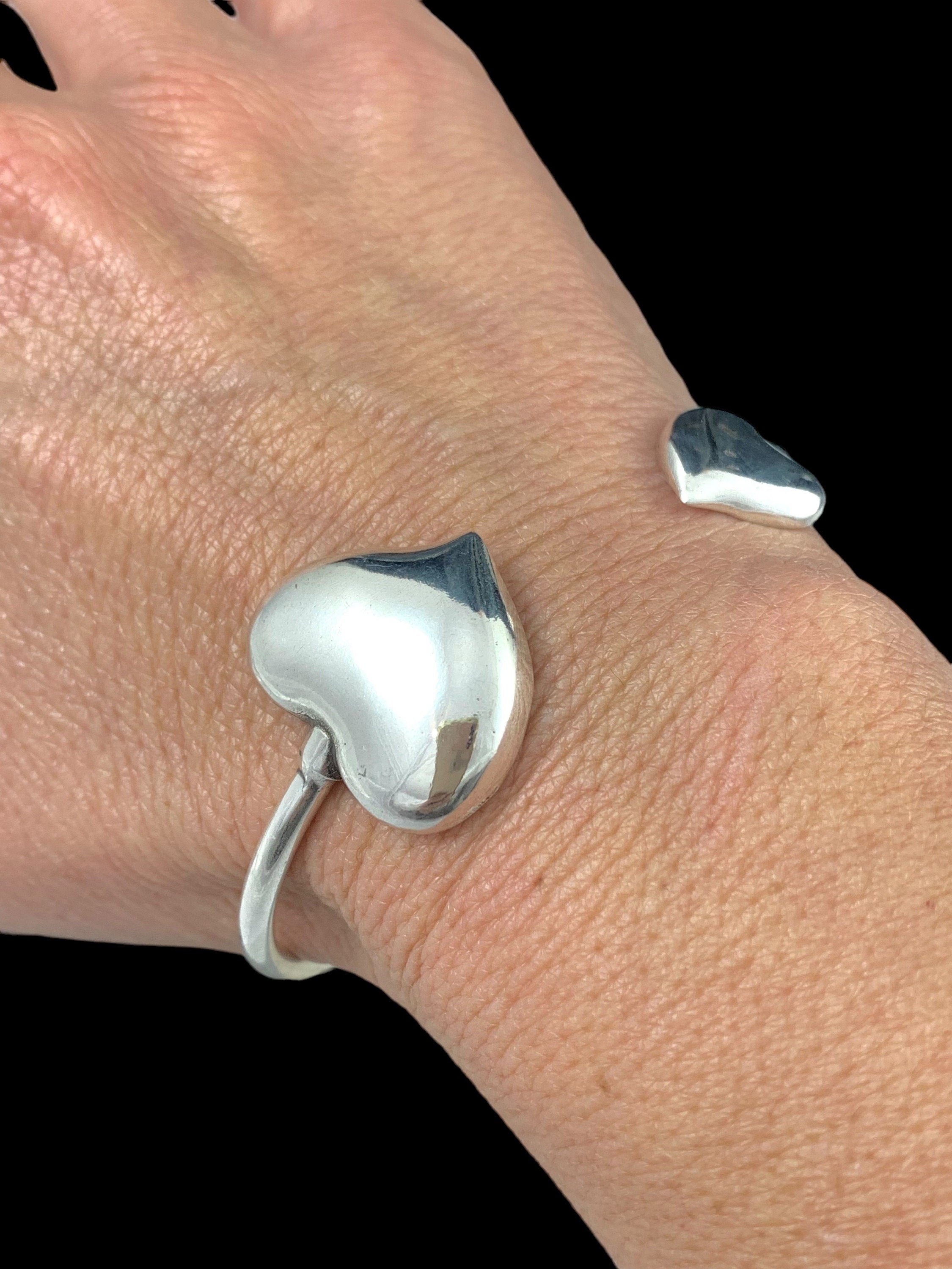 Chunky Open Heart Cuff Bracelet – Adjustable Vintage-Inspired Silver Bangle for Women – Sculptural Statement Jewelry -