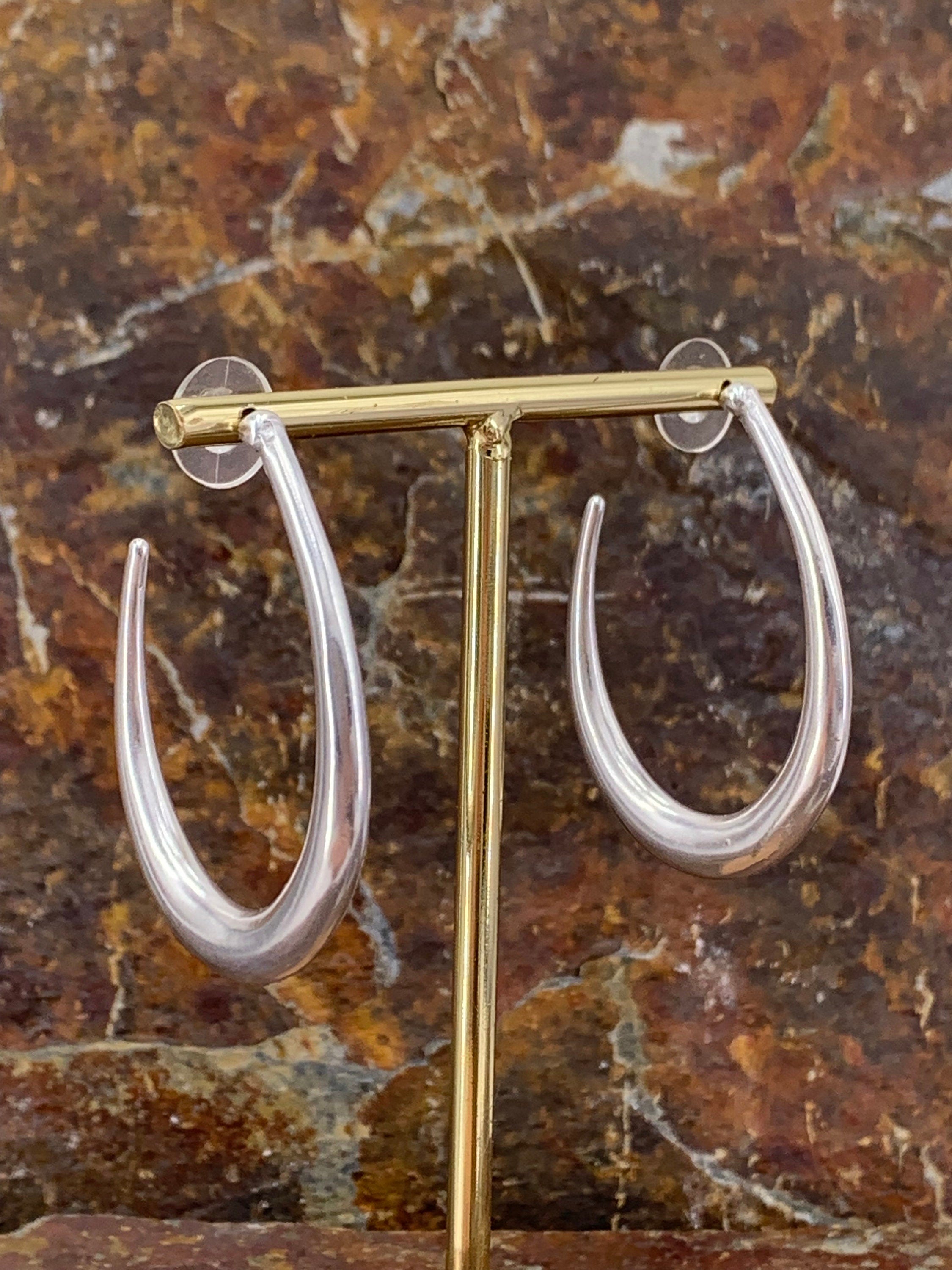 Oversized Oval chunky Hoop Earrings – Bold Sculptural Design in Silver or 24k Gold plated – Modern Statement Jewelry, uno de 50 style