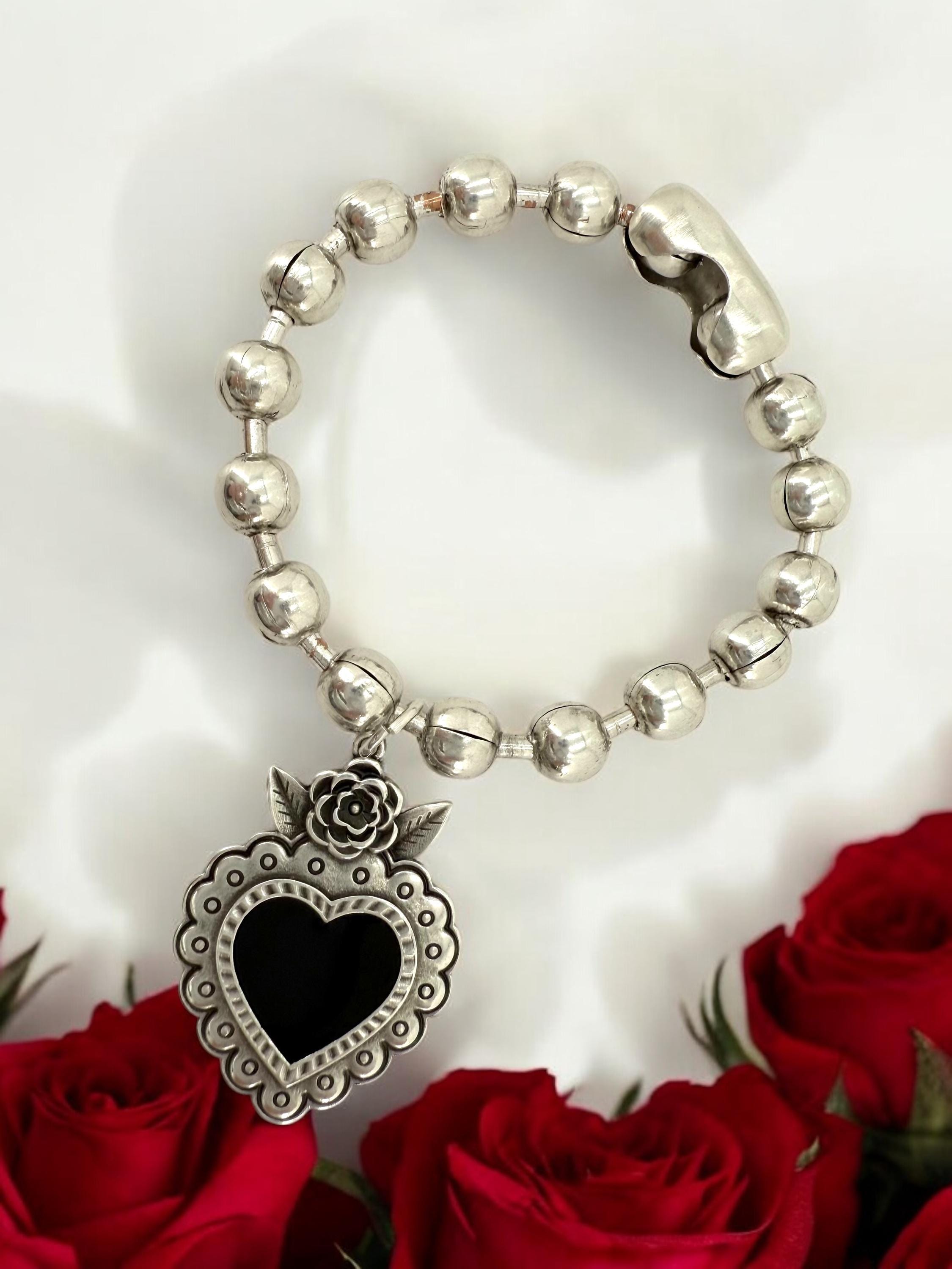 Chunky silver balls chain bracelet with black heart pendant, bold balls chain bracelet, thick chain bracelet, chunky silver bracelet, gift