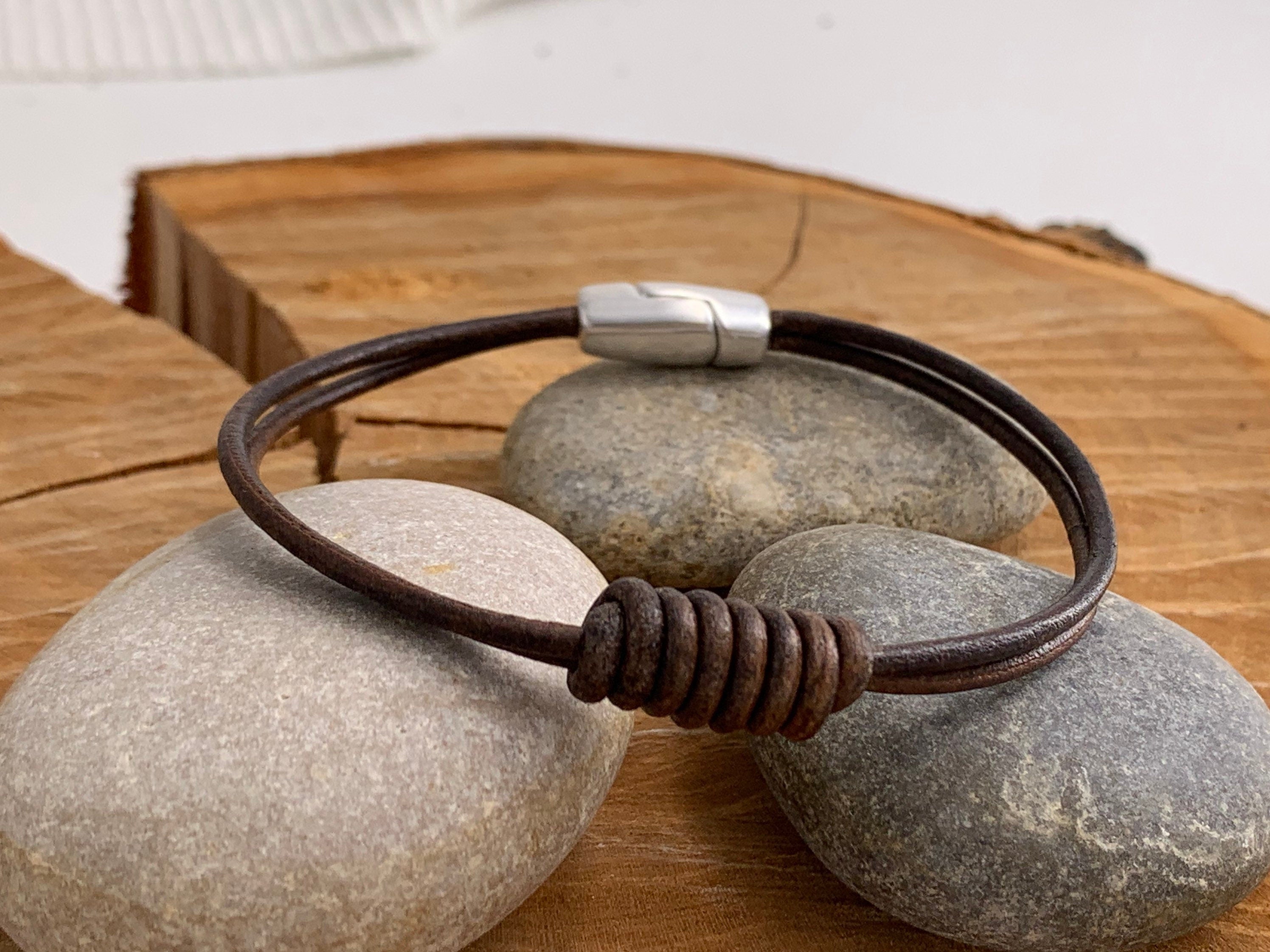 Leather bracelet for men, knots leather bracelet, gift for men, nautical bracelet, surfer bracelet, masculine bracelet, style
