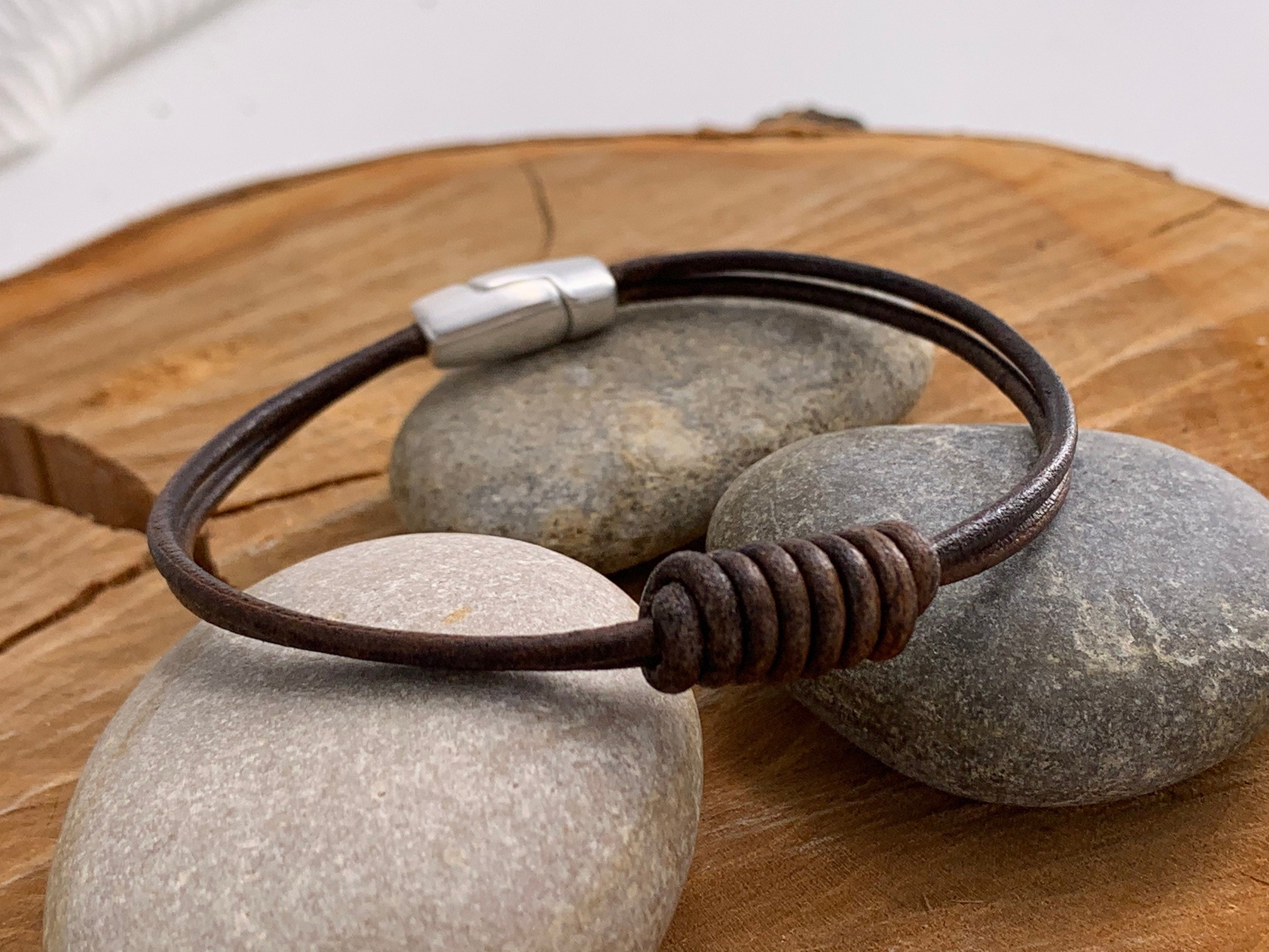 Leather bracelet for men, knots leather bracelet, gift for men, nautical bracelet, surfer bracelet, masculine bracelet, style