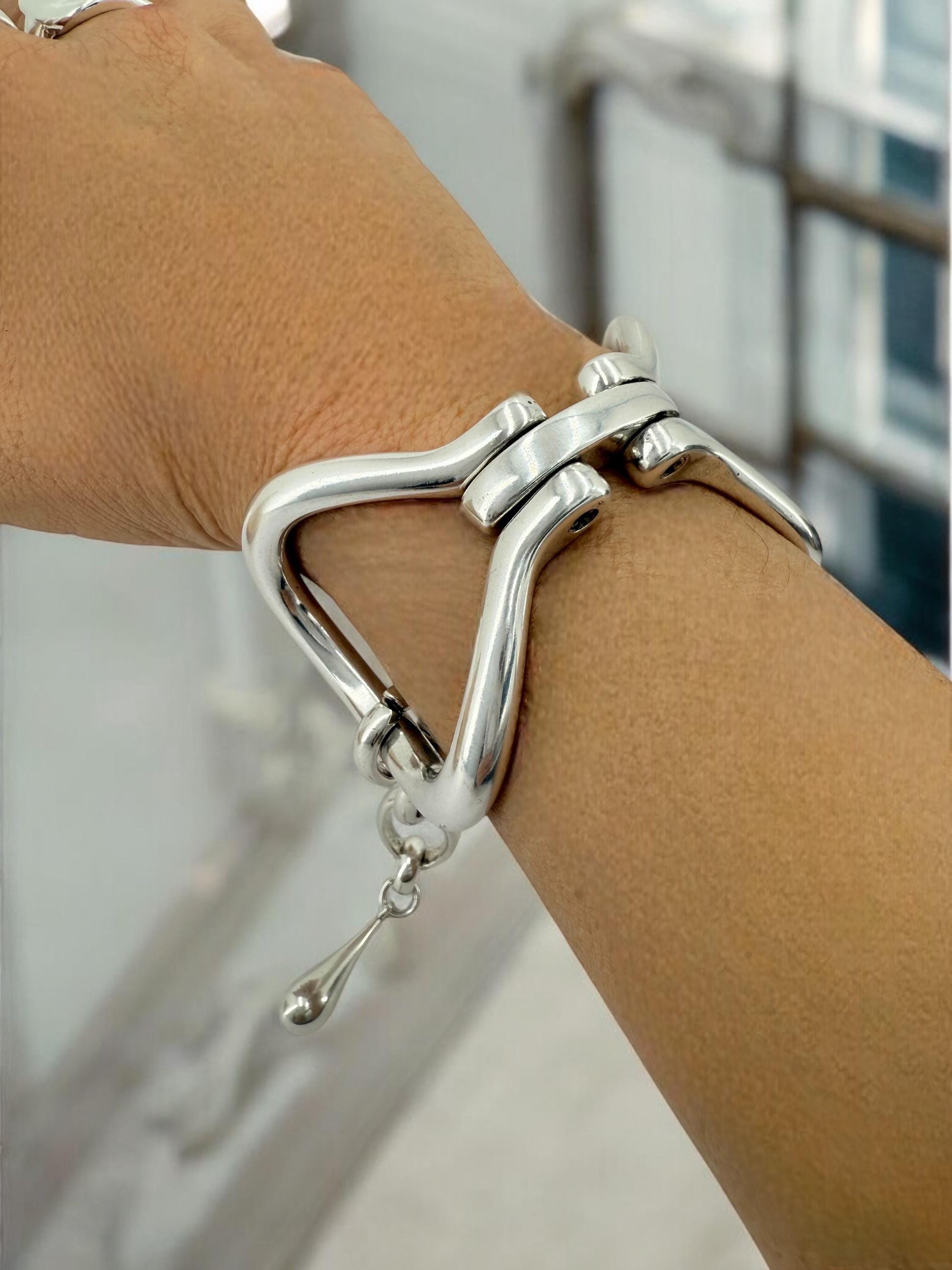 Silver bracelet, chunky silver cuff, bold chain bracelet, uno de 50 style, gift for her, hypoallergenic, high-quality silver-plated zamak