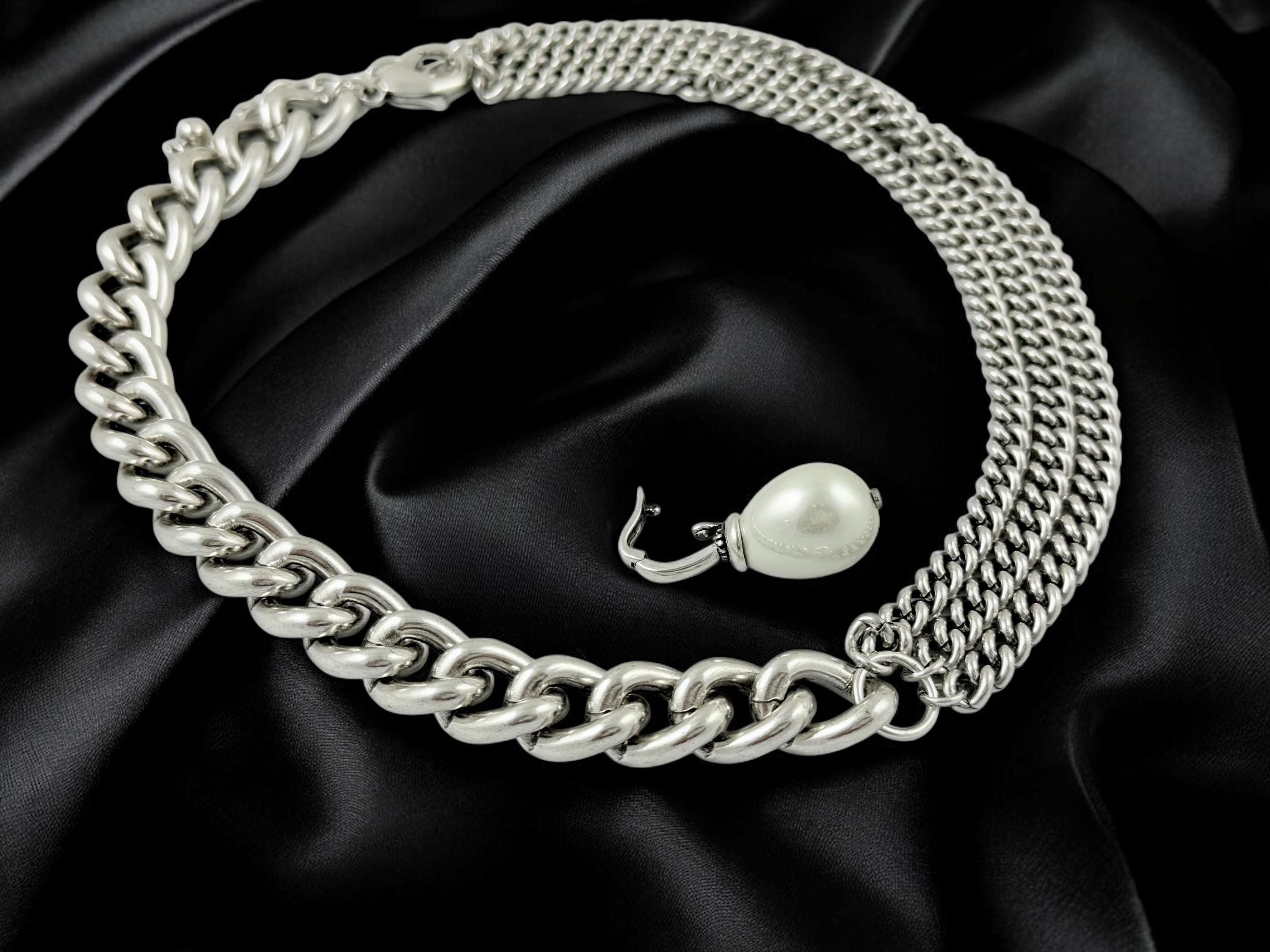 Asymmetrical Silver Necklace with Removable Baroque Pearl – Mixed Chain Design in Bold Contemporary Style, uno de 50 style, handmade jewelry