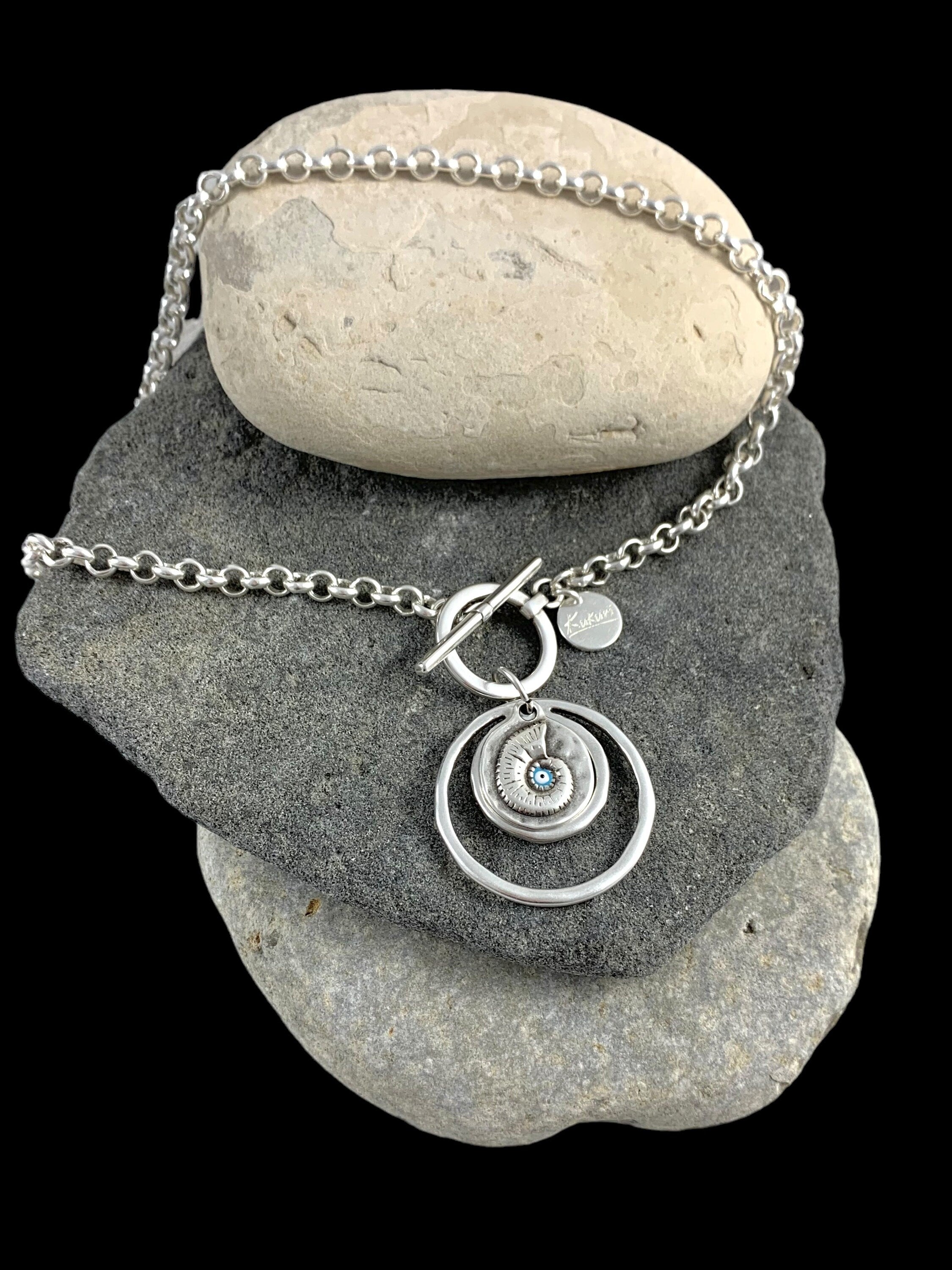 Statement circle pendant chunky silver chain toggle necklace, sisters gift, girlfriend unique birthday present, silver chain toggle necklace