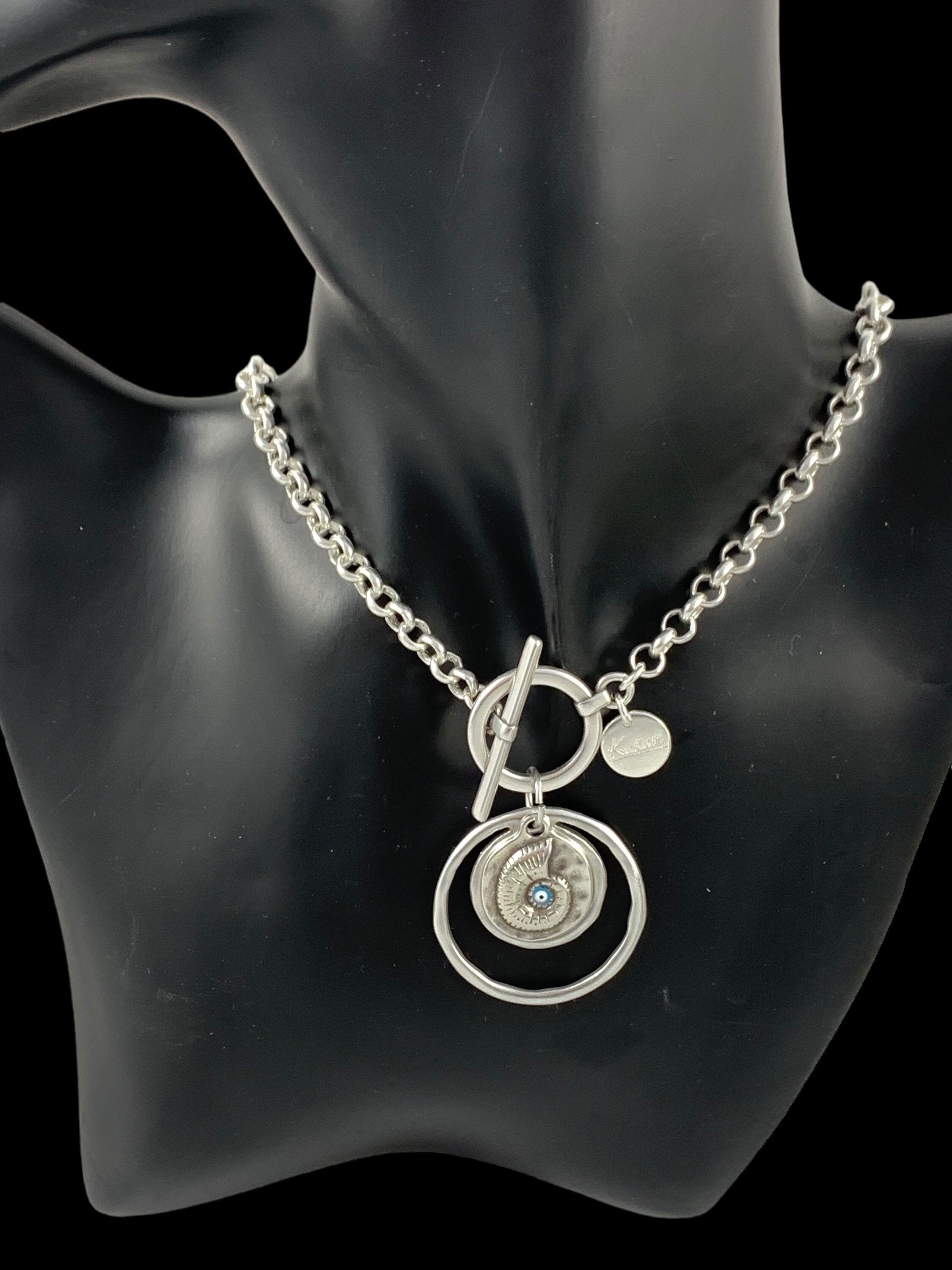 Statement circle pendant chunky silver chain toggle necklace, sisters gift, girlfriend unique birthday present, silver chain toggle necklace