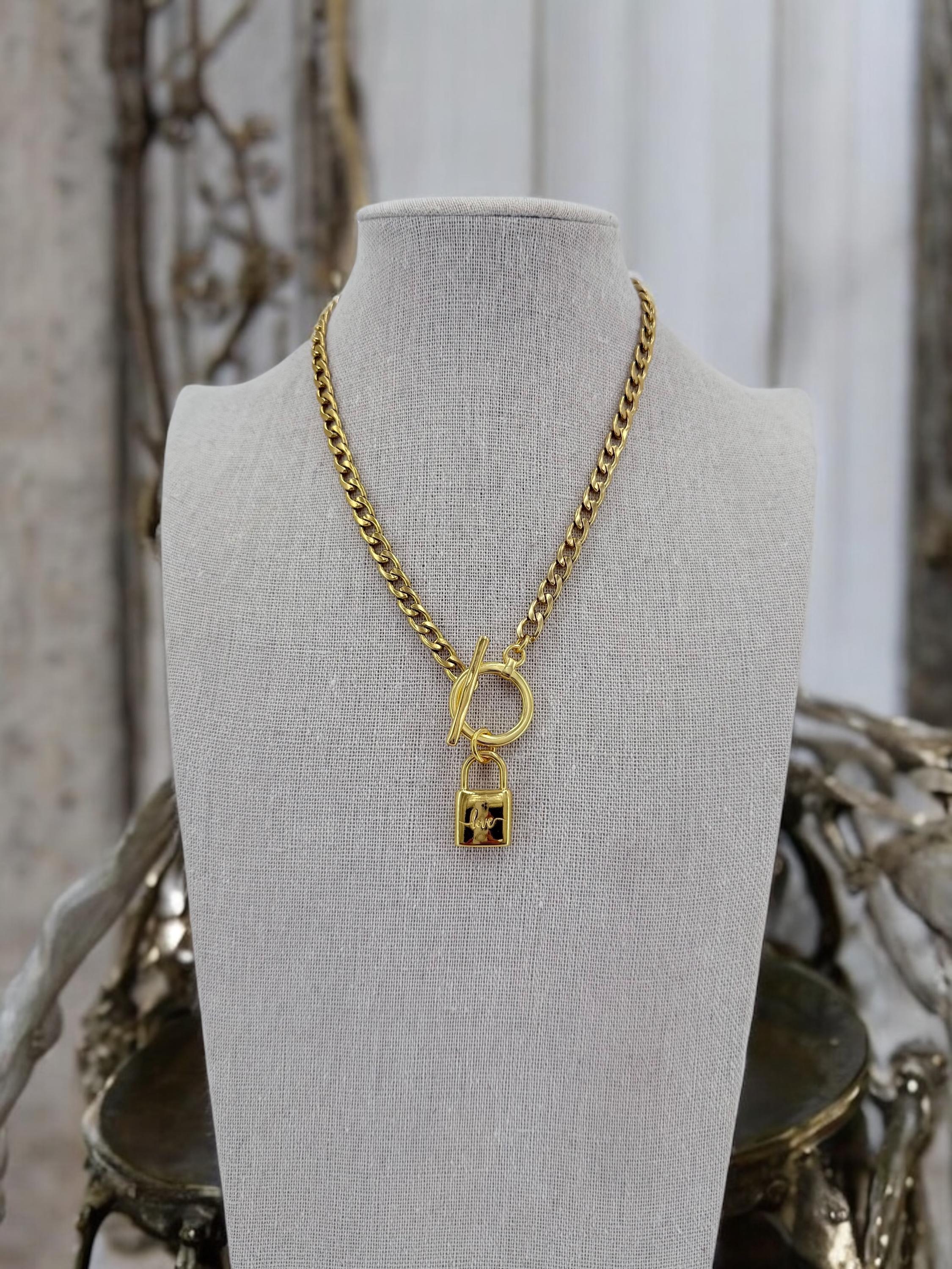 Sculptural Gold Padlock pendant chunky Choker – Cuban Stainless Steel Chain with 24k Gold-Plated Toggle Clasp – Handmade Statement Necklace