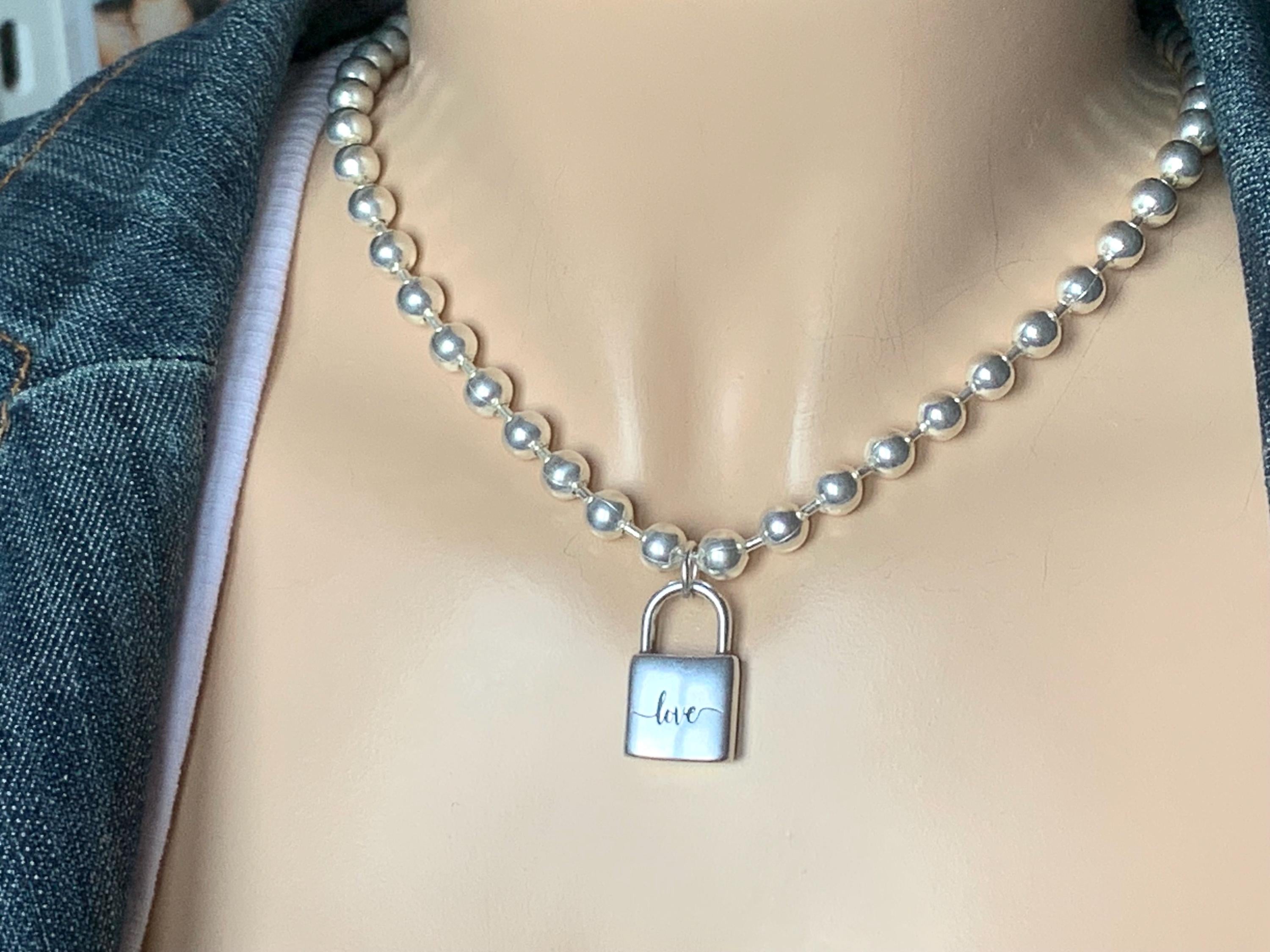 chunky balls silver chain necklace with padlok pendant, thick ball chain necklace, uno de 50 style, silver choker, solid ball chain choker,