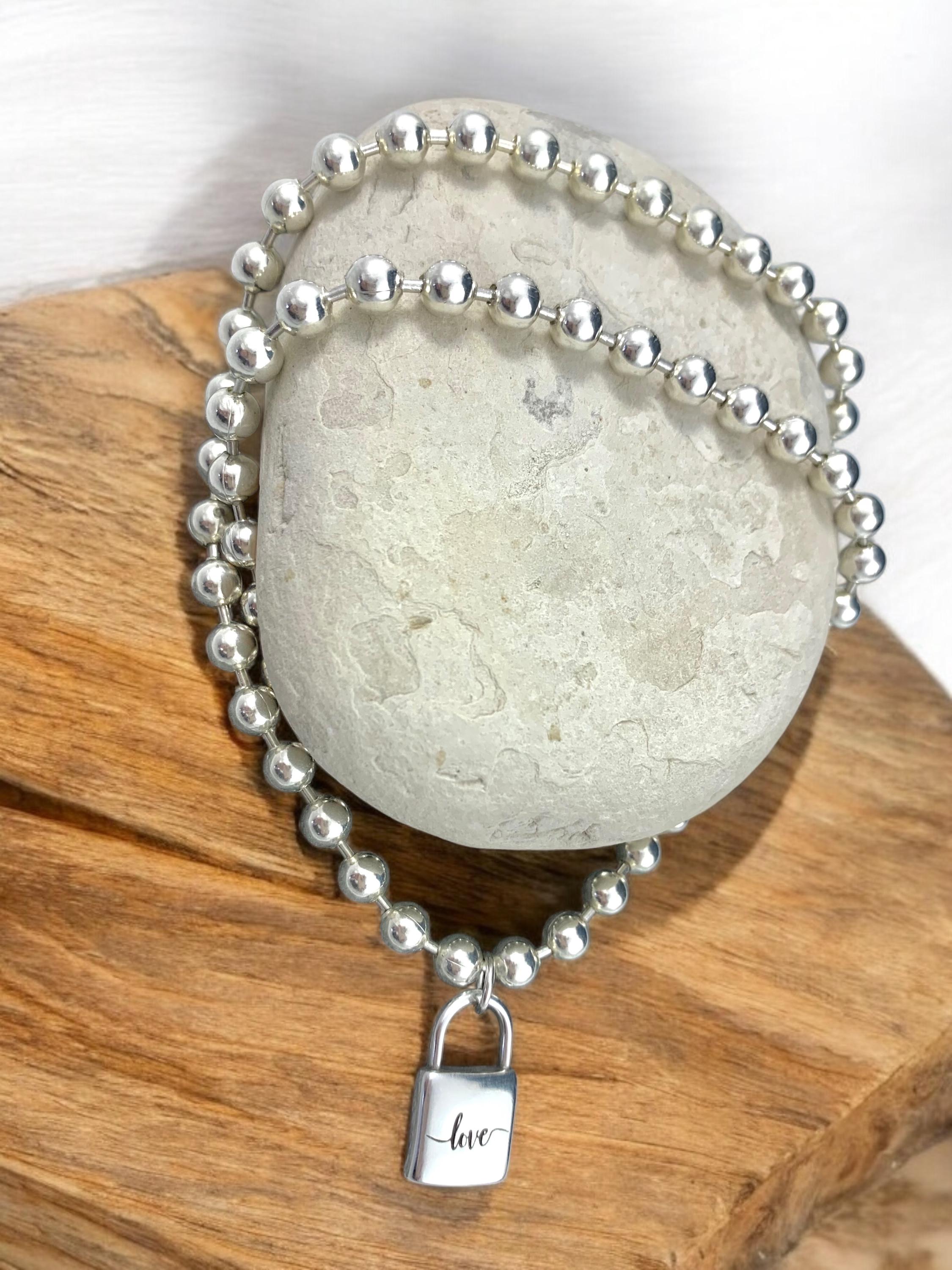 chunky balls silver chain necklace with padlok pendant, thick ball chain necklace, uno de 50 style, silver choker, solid ball chain choker,