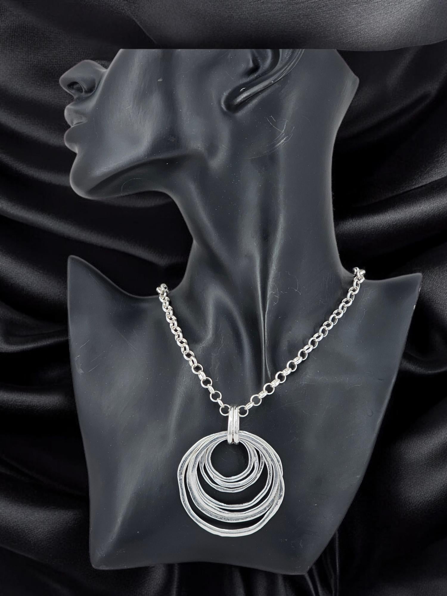 Bold Multi-Ring Pendant Necklace – Chunky Rolo Chain with Unique Silver Links – Statement Jewelry- gift for women - Scultural necklace