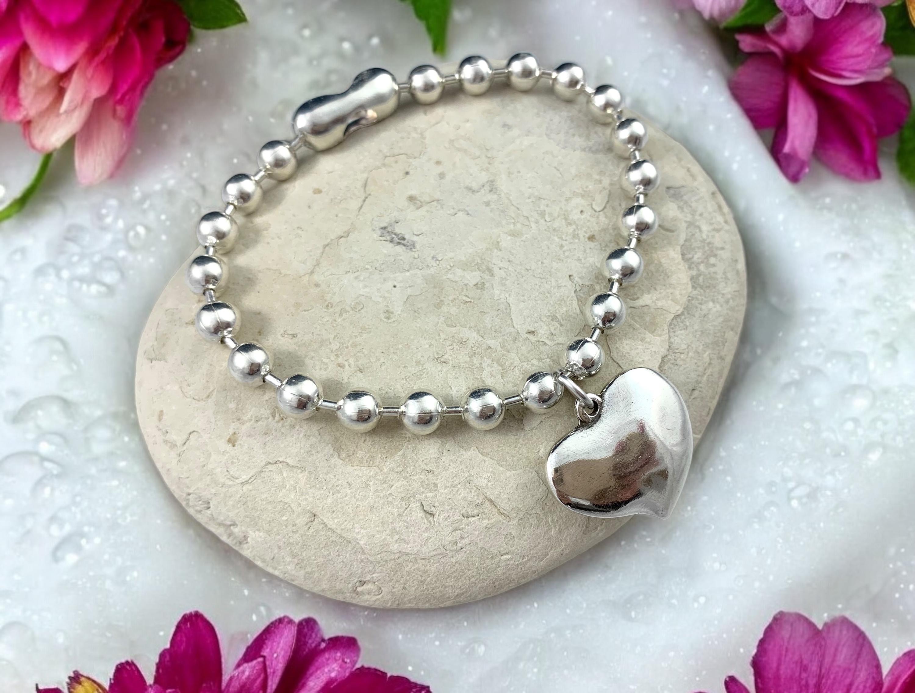Chunky silver balls chain bracelet with heart pendant, bold balls chain bracelet, thick chain bracelet, unique gift for birthday, women gift