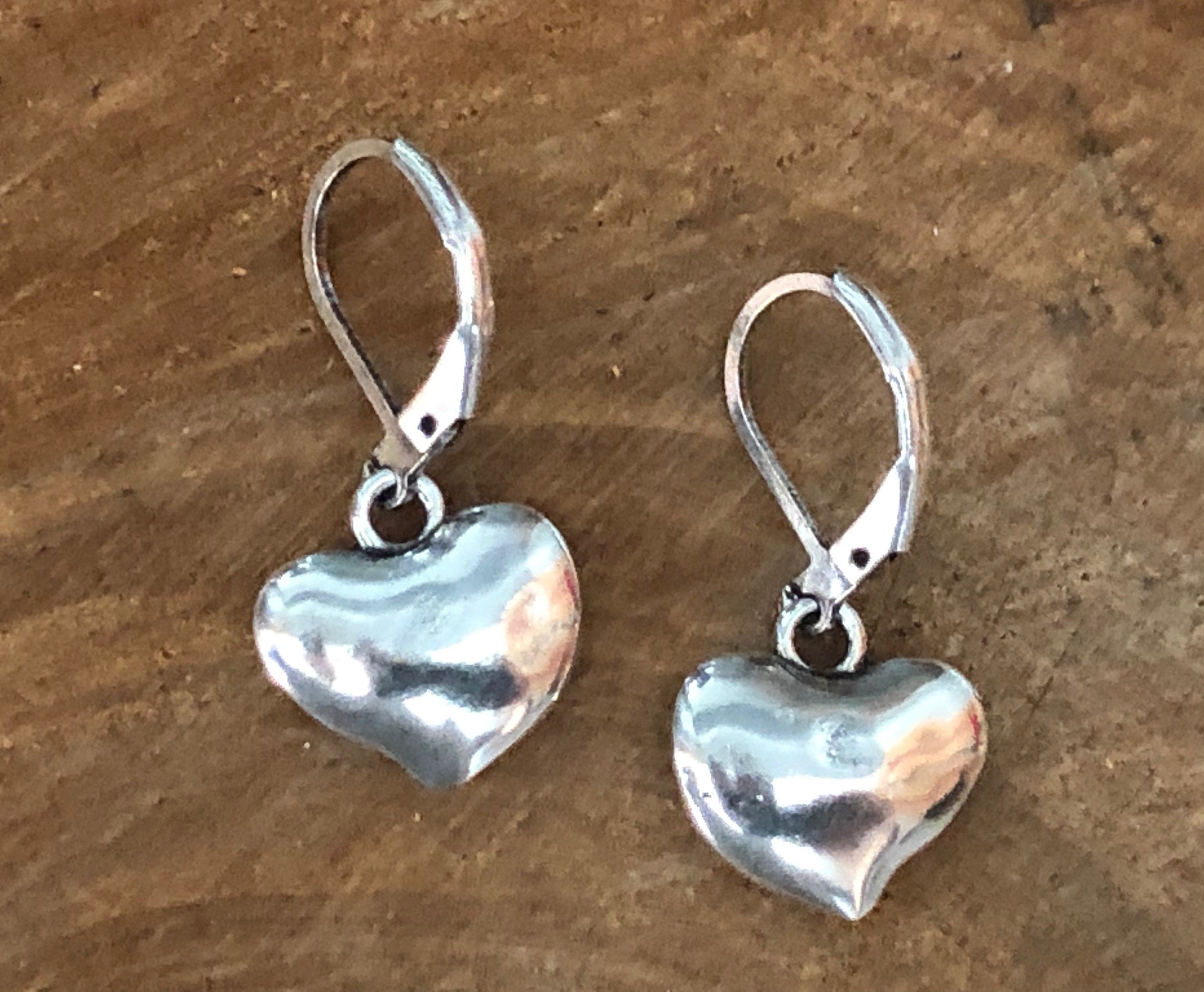 dangling hearts pendant silver hook earring for women, dropped heart earrings, bohemian style earrings for women gift, romantic earrings