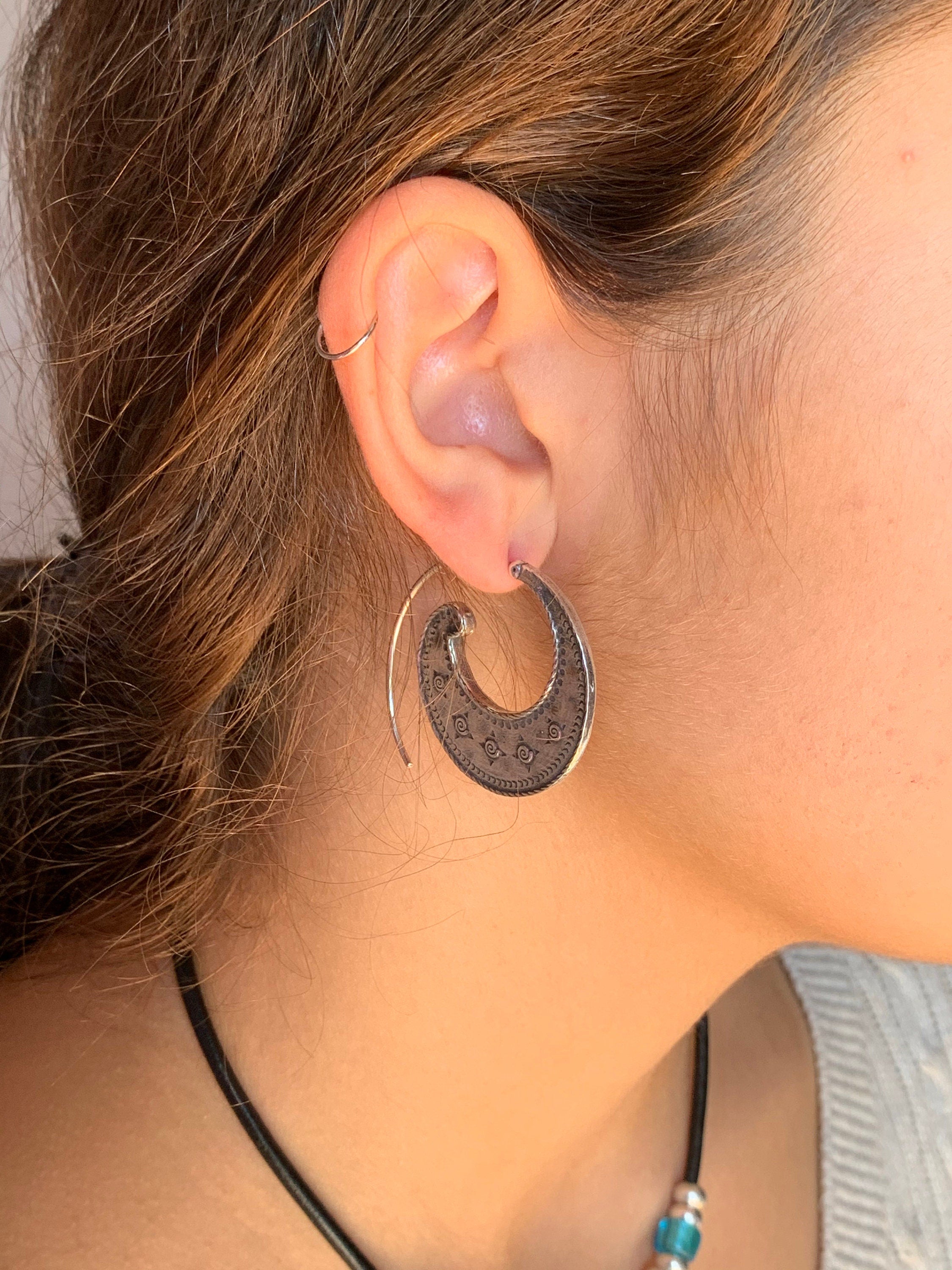 spiral silver silver tribal bohemian style carved earrings in the shape of mandala, original design ethnic silver earrings, gift for friend