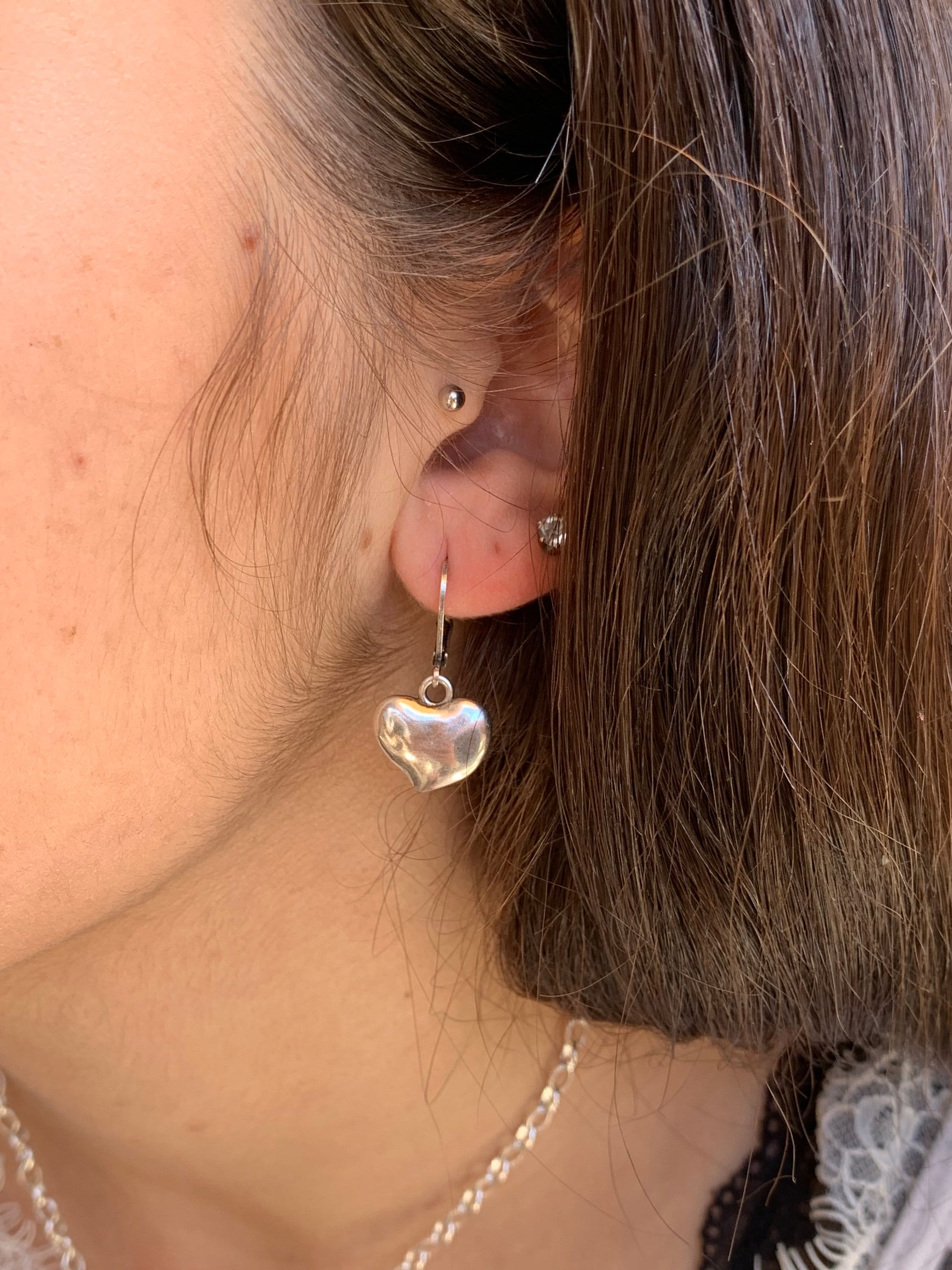 dangling hearts pendant silver hook earring for women, dropped heart earrings, bohemian style earrings for women gift, romantic earrings