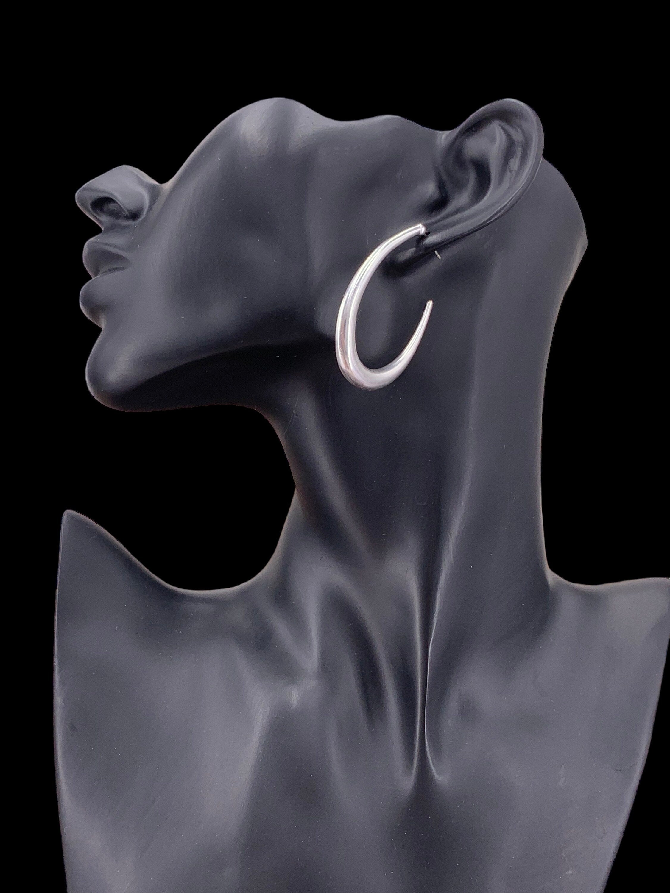 Oversized Oval chunky Hoop Earrings – Bold Sculptural Design in Silver or 24k Gold plated – Modern Statement Jewelry, uno de 50 style