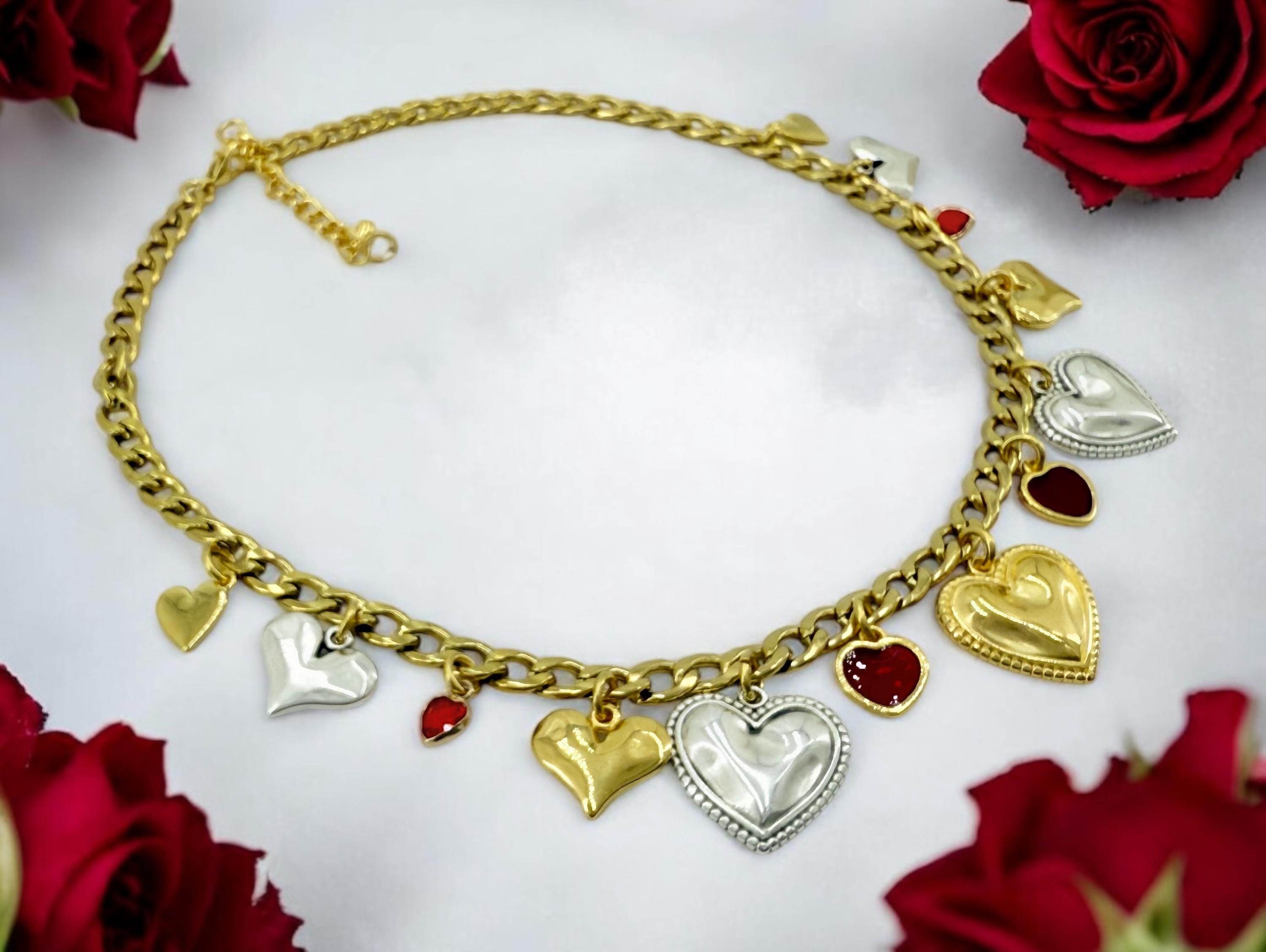 Colorful Heart Charms Necklace – Romantic Boho Style – Adjustable Statement Jewelry for Women – Bold & Playful Gift Idea