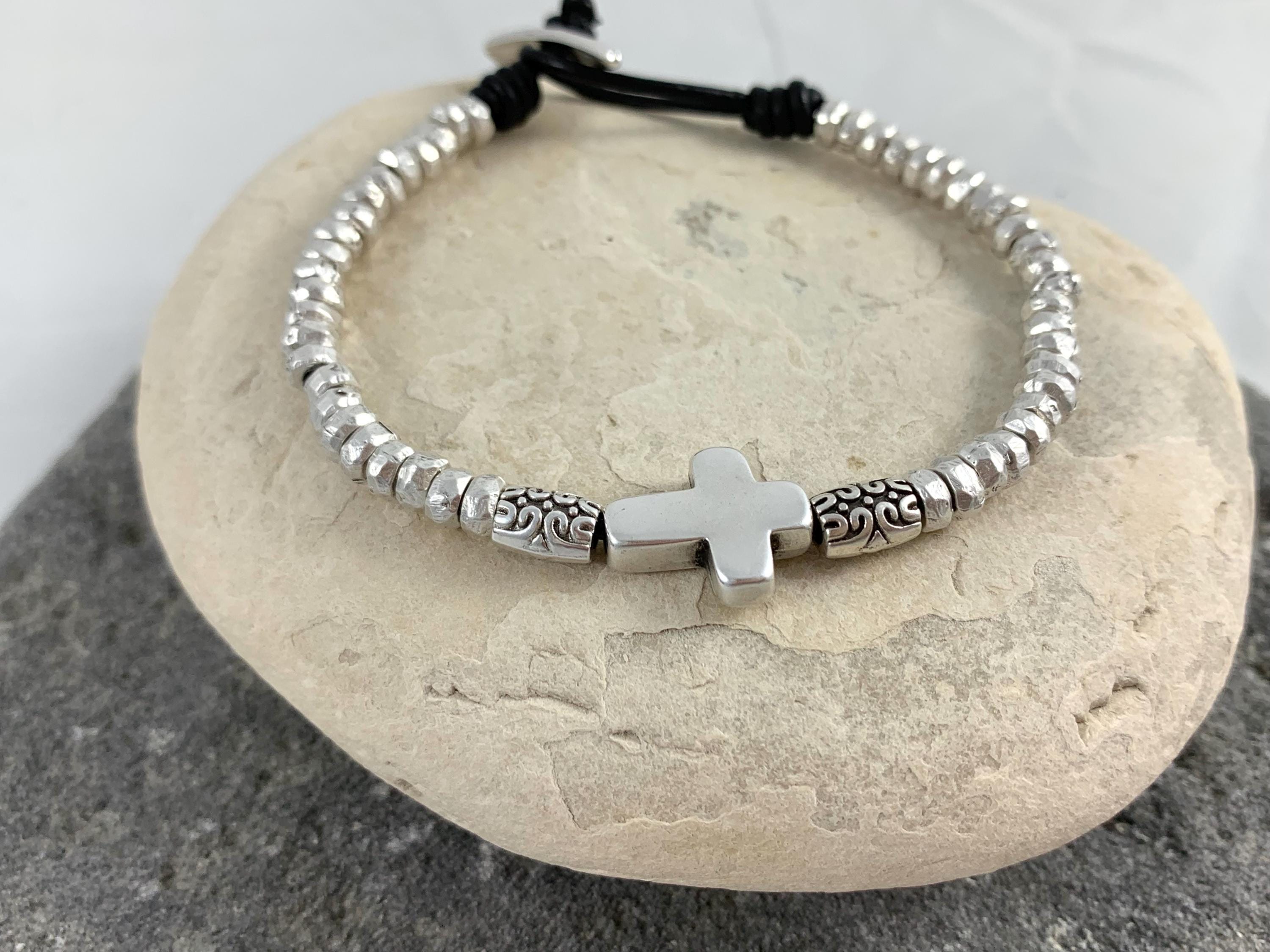 Unisex Leather Bracelet with Bold Silver-Plated Cross – Handmade Boho Design Inspired by Iconic Spanish Style, men and women costomized gift