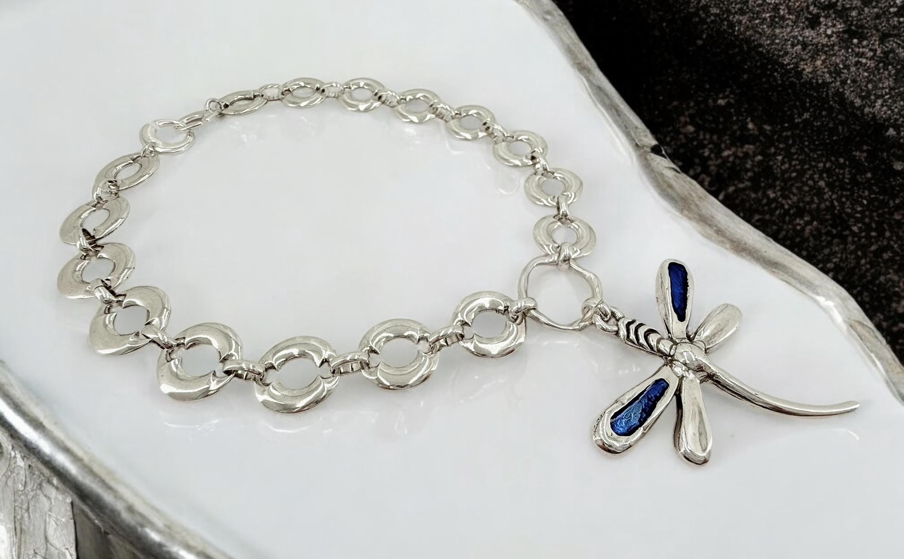 Big dragonfly pendant necklace, chunky heavyweight silver chain necklace, large pendant chain necklace, statement necklace, uno de 50 style