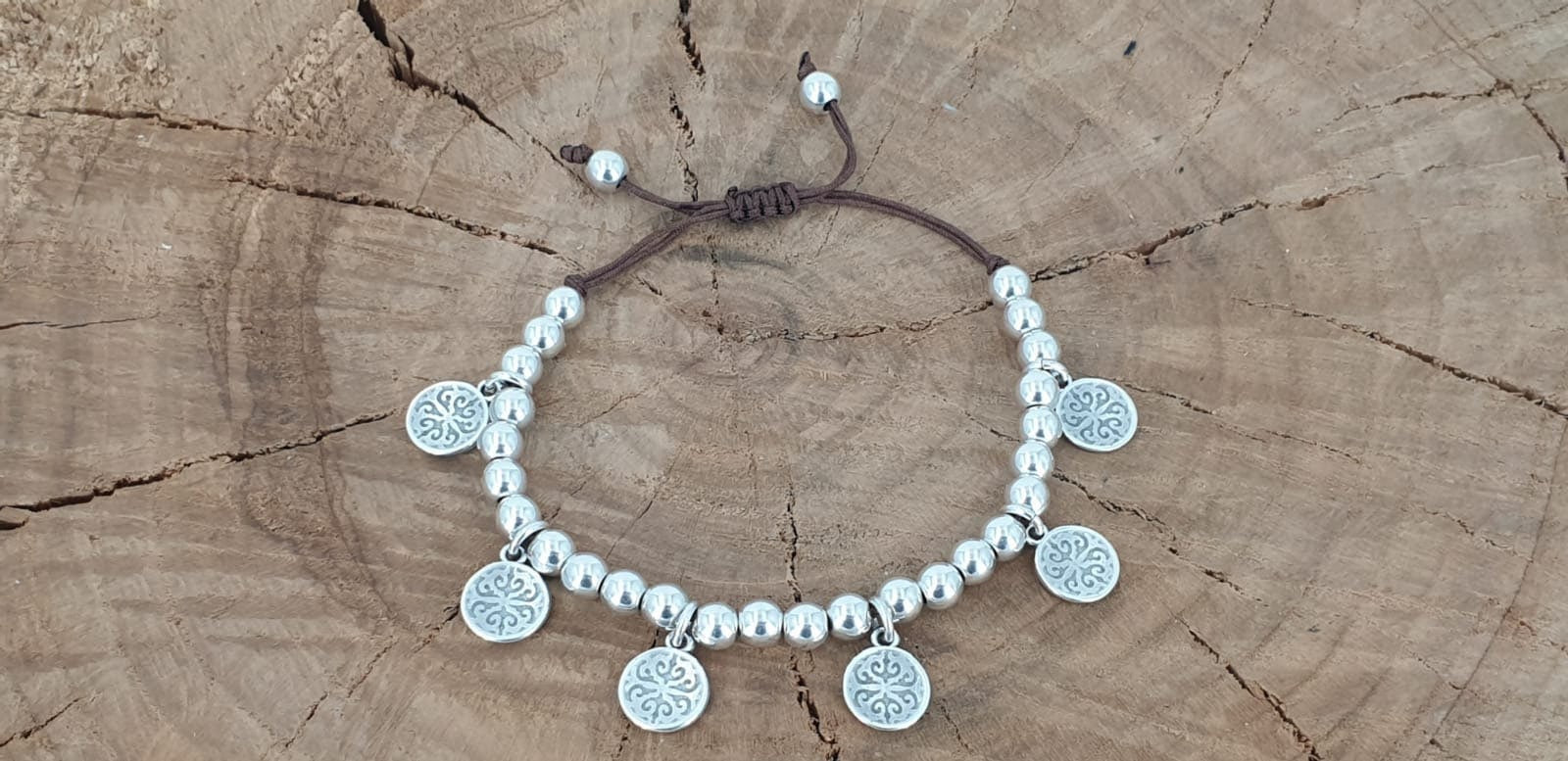 Silver beads and charms bracelet, adjustable dangle disc bracelet, silver bracelet, bohemian bracelet, tribal bracelet, uno de 50 style,
