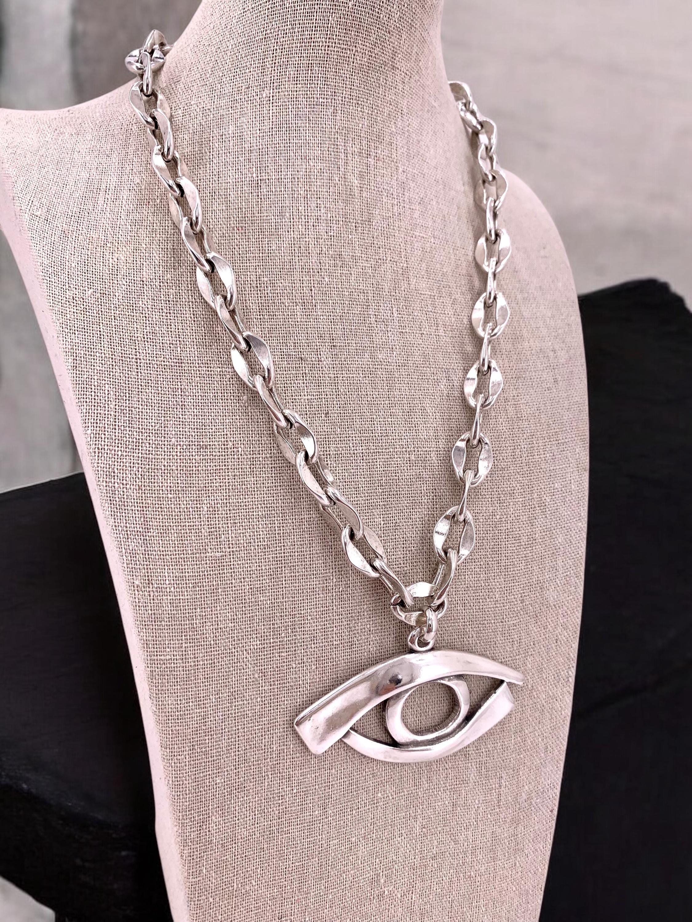 Statement protector eye pendant, chunky silver heavy chain necklace, big pendant silver chain necklace, solid necklace, chunky silver choker