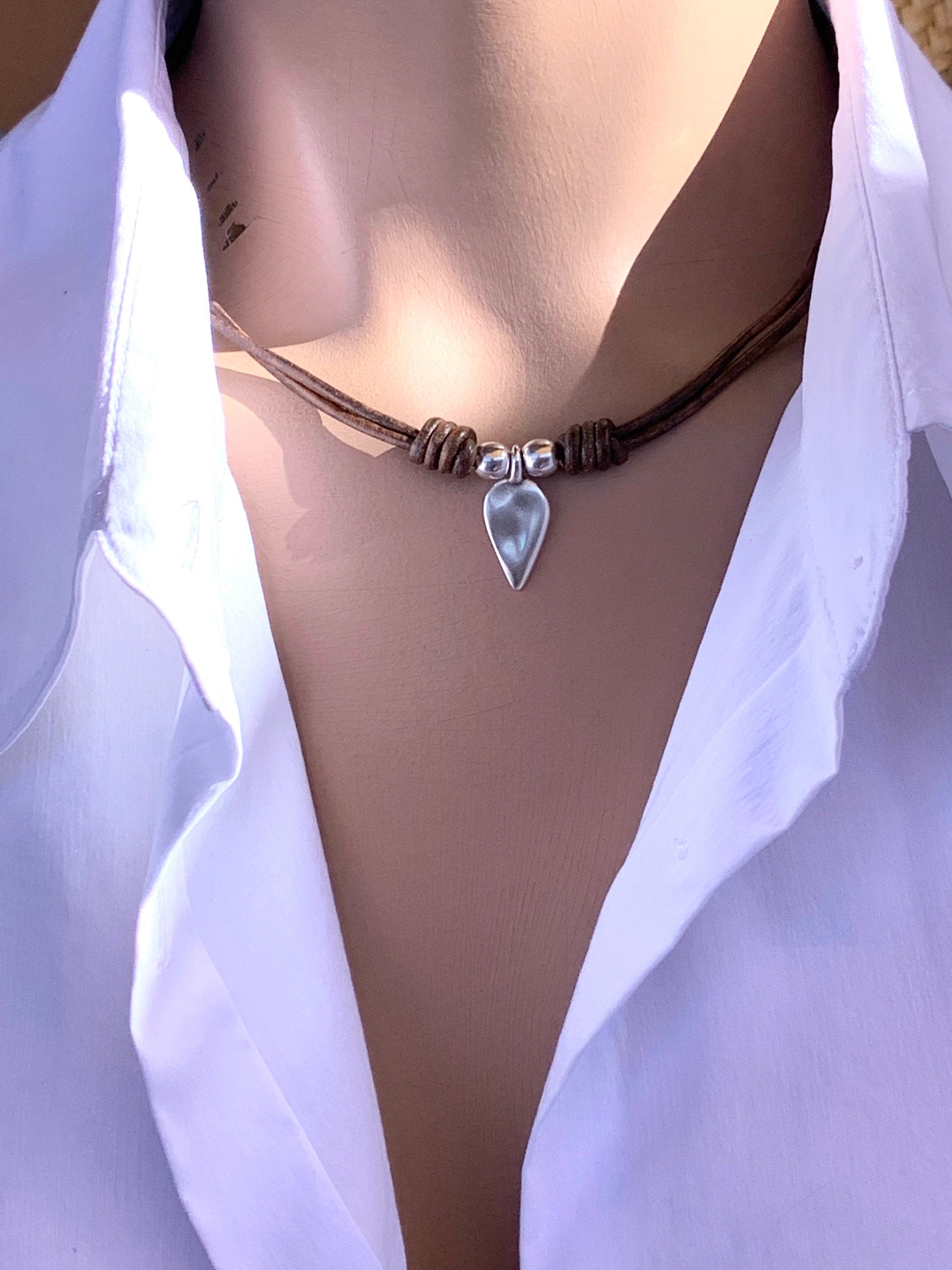 minimalist leather choker, bohemian choker, everyday jewelry, surf choker, summer choker, style, leather jewelry, cord choker