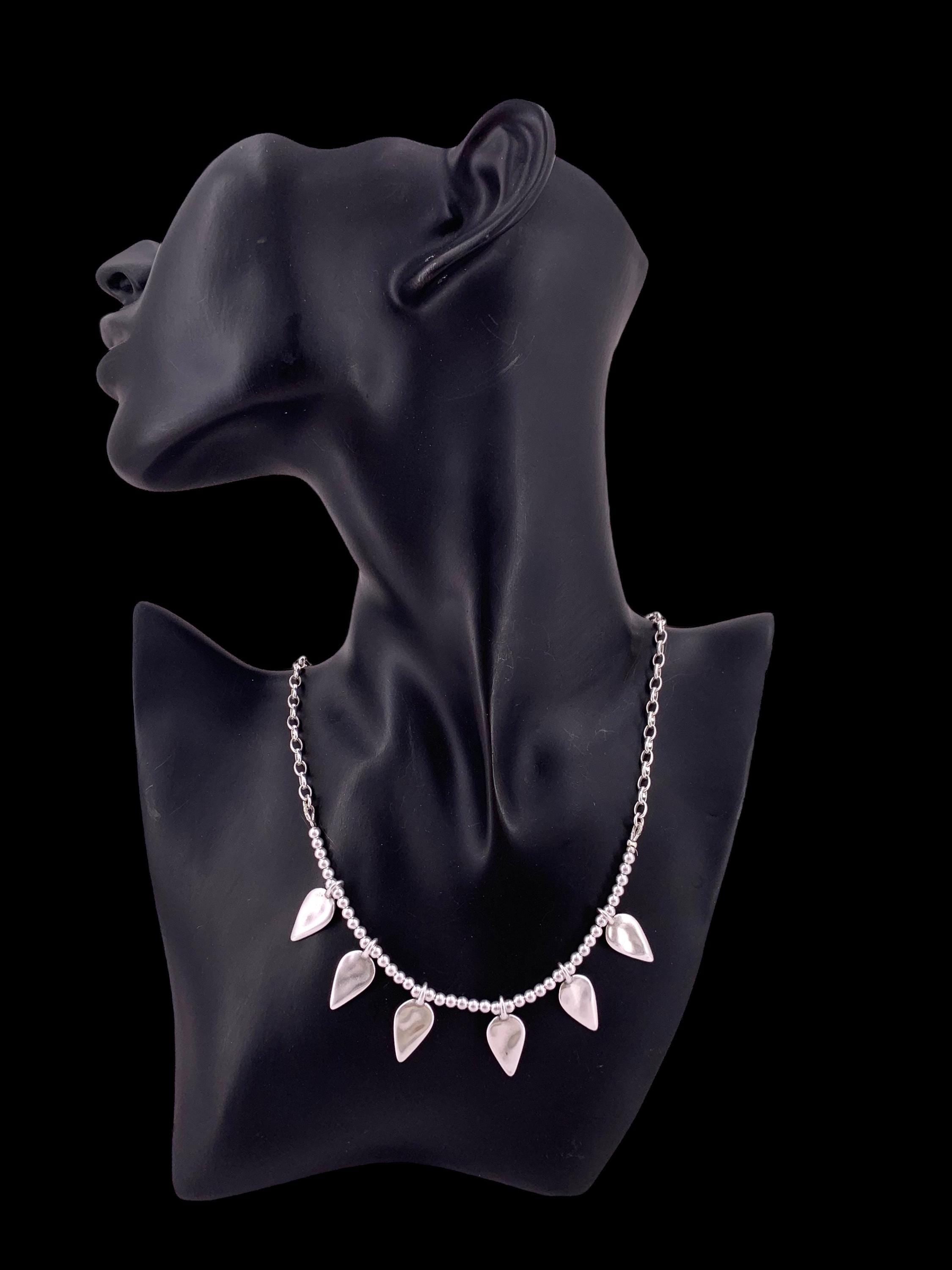 Dainty silver chain beaded necklace with drop pendant charms, silver choker with delicate pendants, uno de 50 style, Christmas present