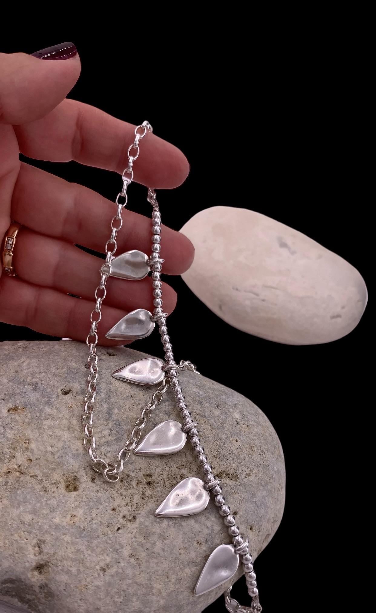 Dainty silver chain beaded necklace with drop pendant charms, silver choker with delicate pendants, uno de 50 style, Christmas present